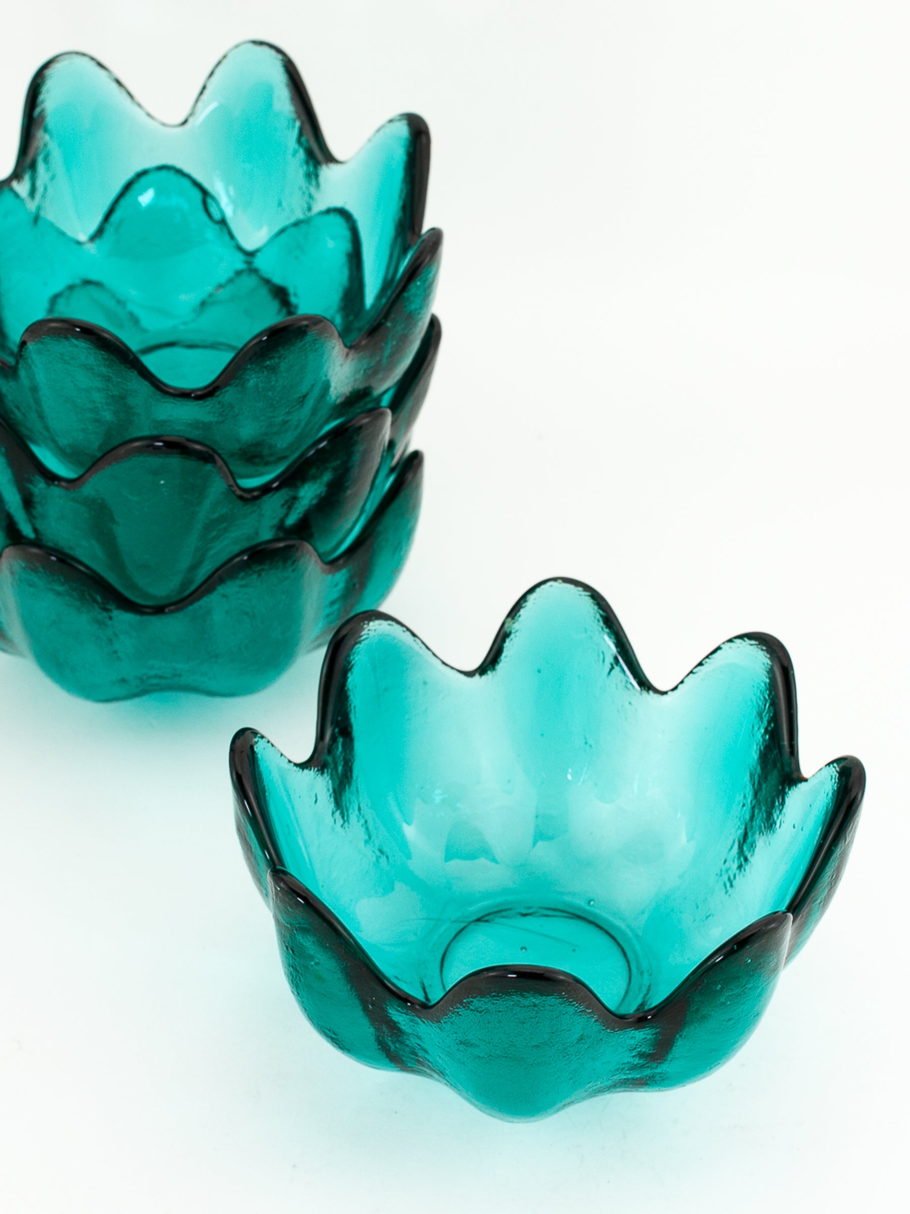 Set of Four Blenko Art Glass Lotus Bowls in Teal, Mid-Century