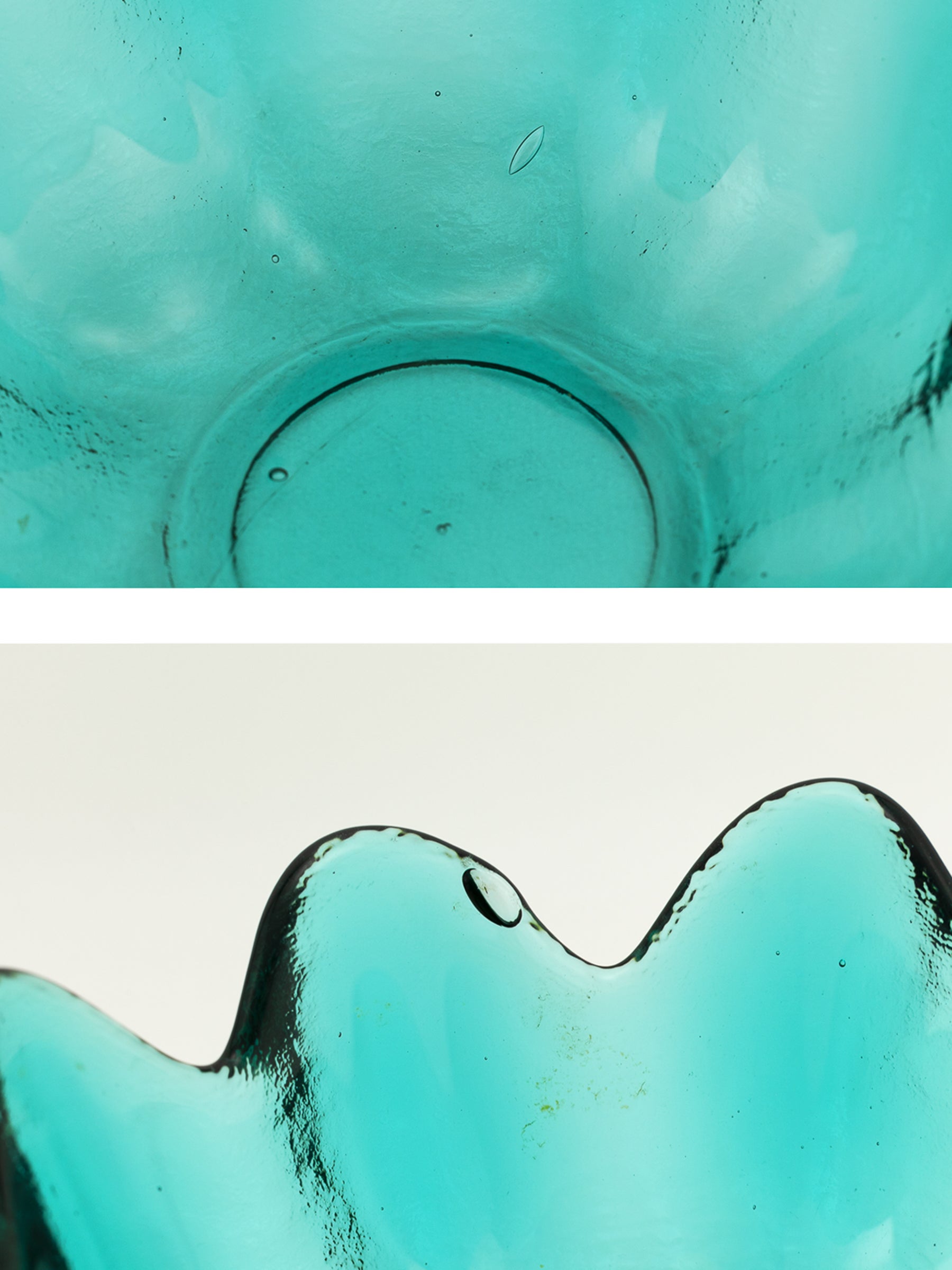 Set of Four Blenko Art Glass Lotus Bowls in Teal, Mid-Century