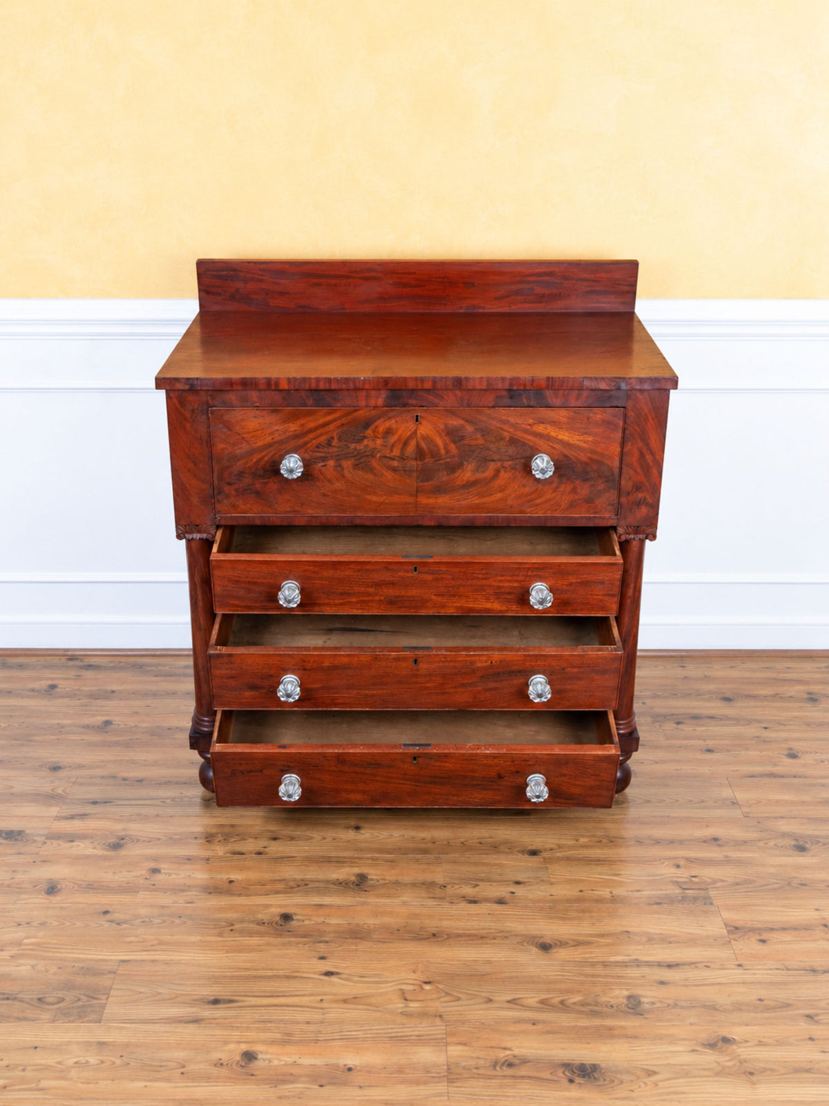 Antique Early 19th Century American Empire Flame Mahogany Chest of Drawers Dresser.