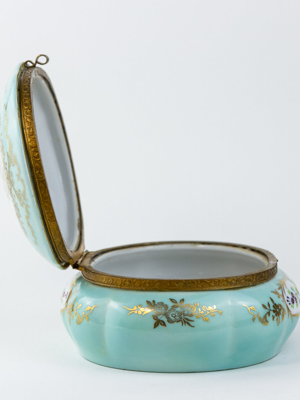 Antique German Hand-Painted Porcelain Cherub Powder Box