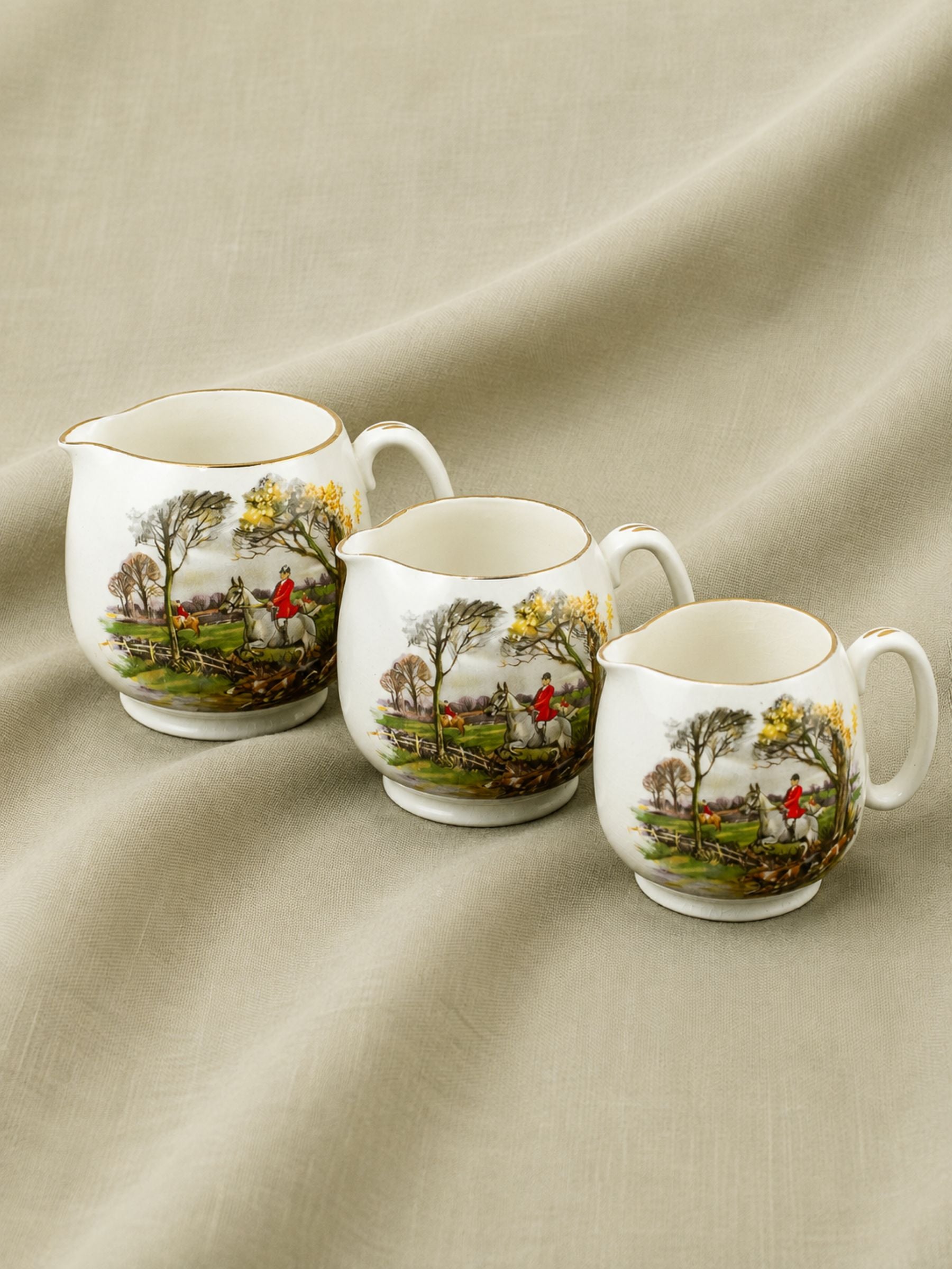 Vintage English Sadler Staffordshire Pottery Hunt Scene Porcelain Graduating Jugs, Set of 3