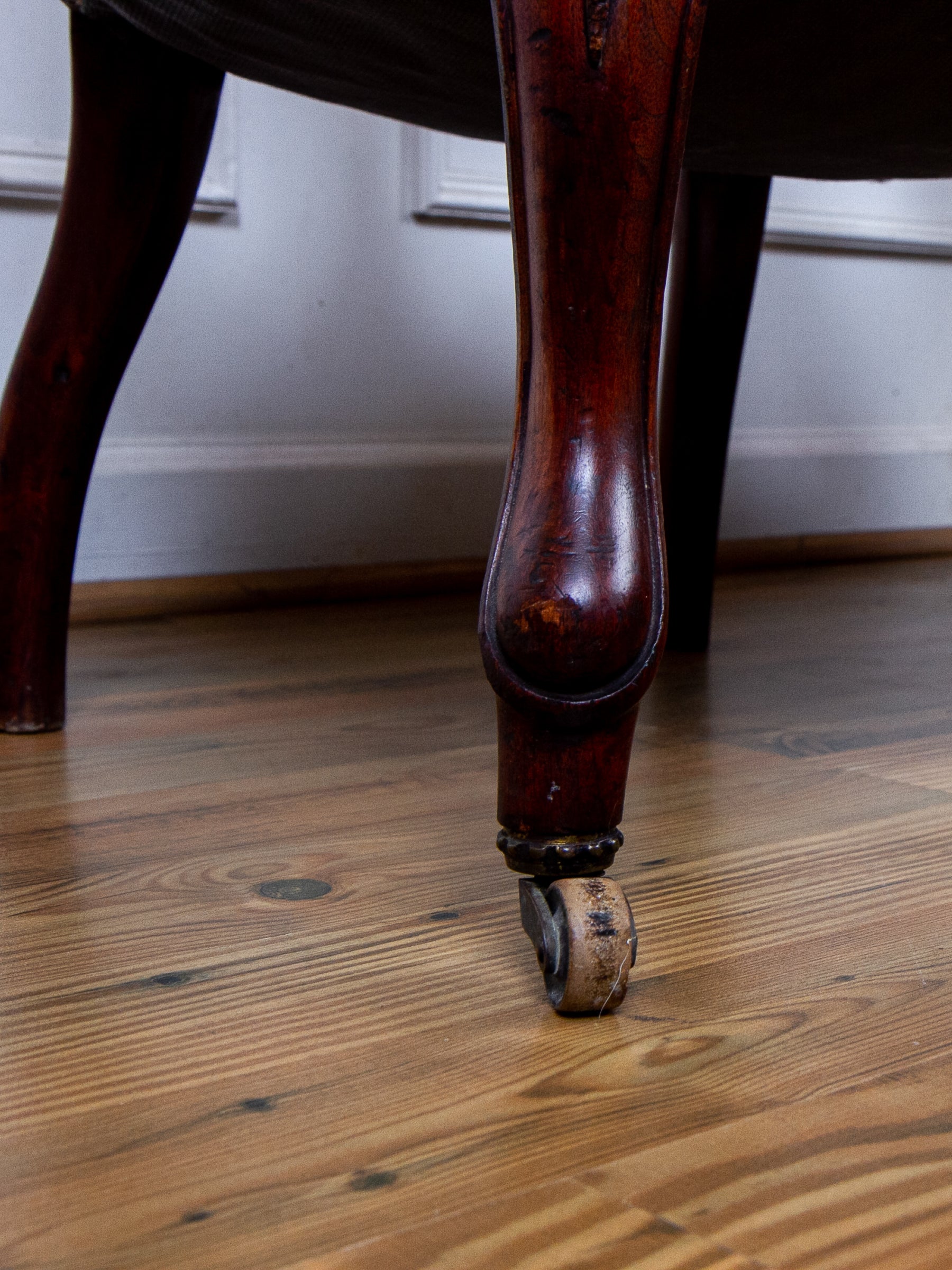 Pair of Antique Victorian Renaissance Revival Walnut Parlor Chairs