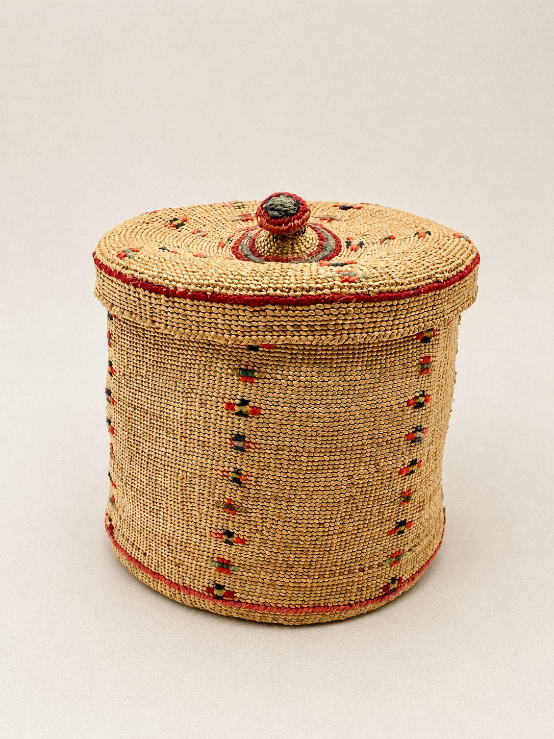 Antique Aleut Split Grass Lidded Basket, Aleutian Islands Alaska