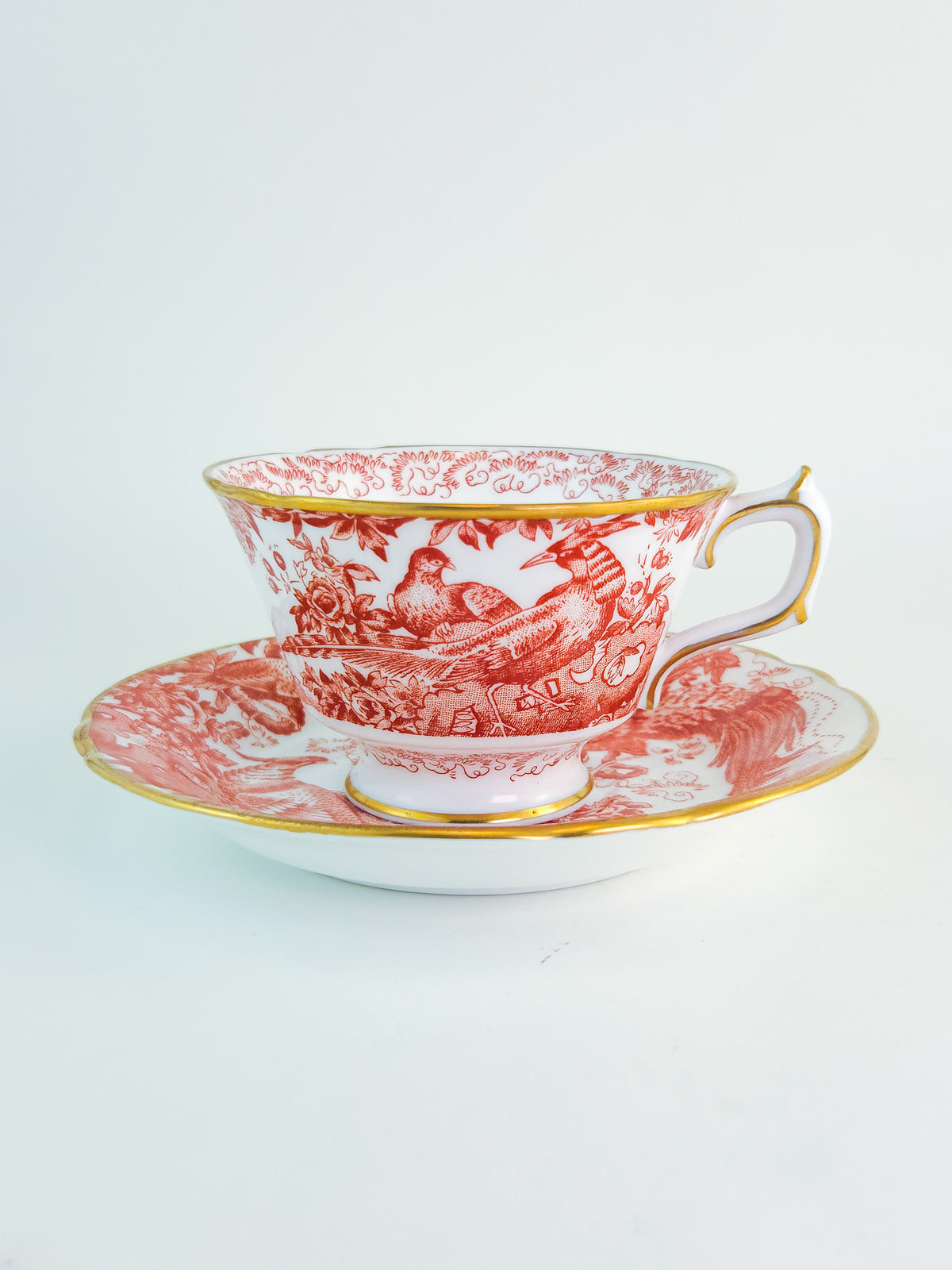 Vintage Royal Crown Derby Red Aves Bone China Tea Cup & Saucer – 1977–1978 – Pattern A.74
