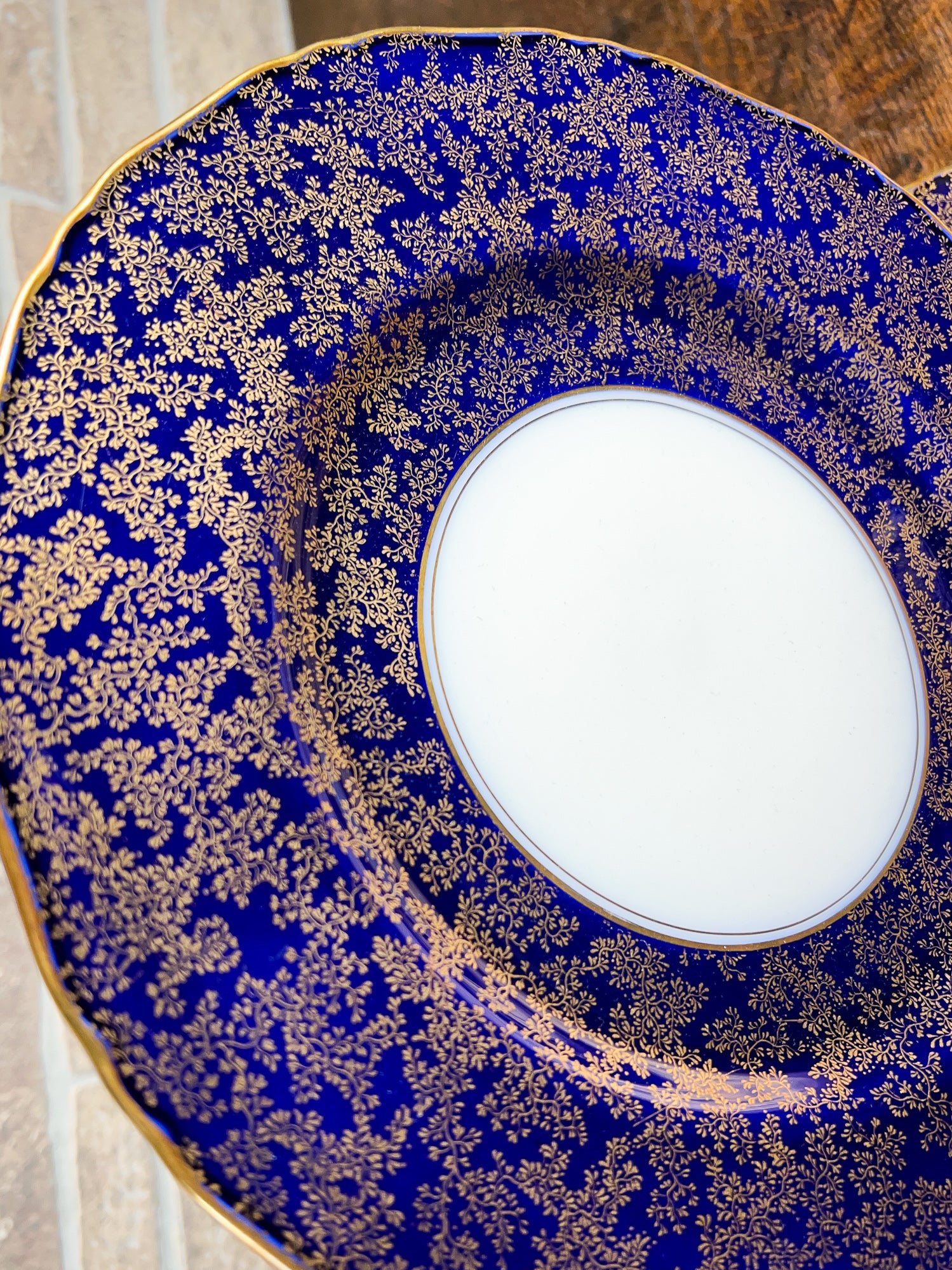 Set of 11 Royal Worcester Dinner Plates with Cobalt Blue & Gold Border, Circa 1939