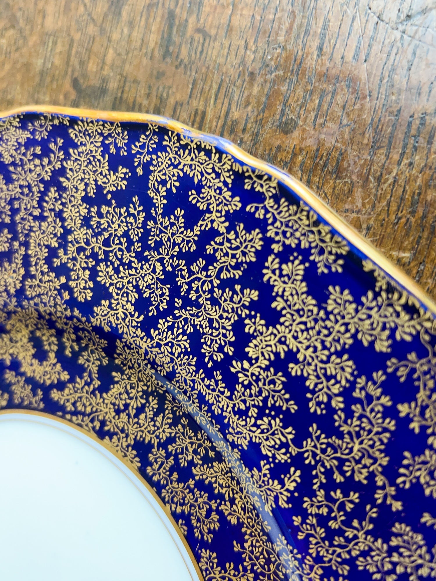 Set of 11 Royal Worcester Dinner Plates with Cobalt Blue & Gold Border, Circa 1939