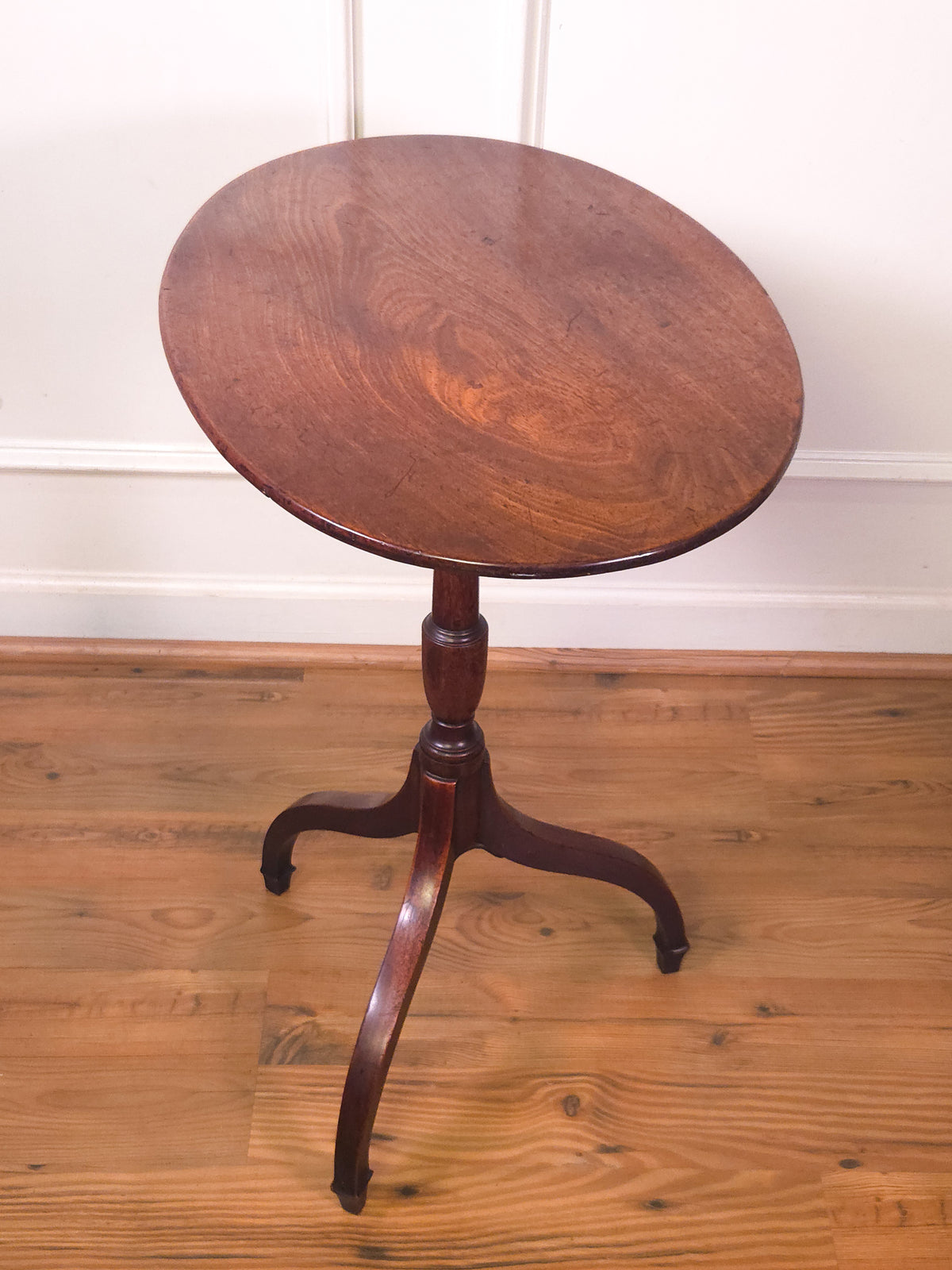 Late 18th Century English Georgian Solid Oak Oval Tilt-Top Table – Otto Wasserman Provenance
