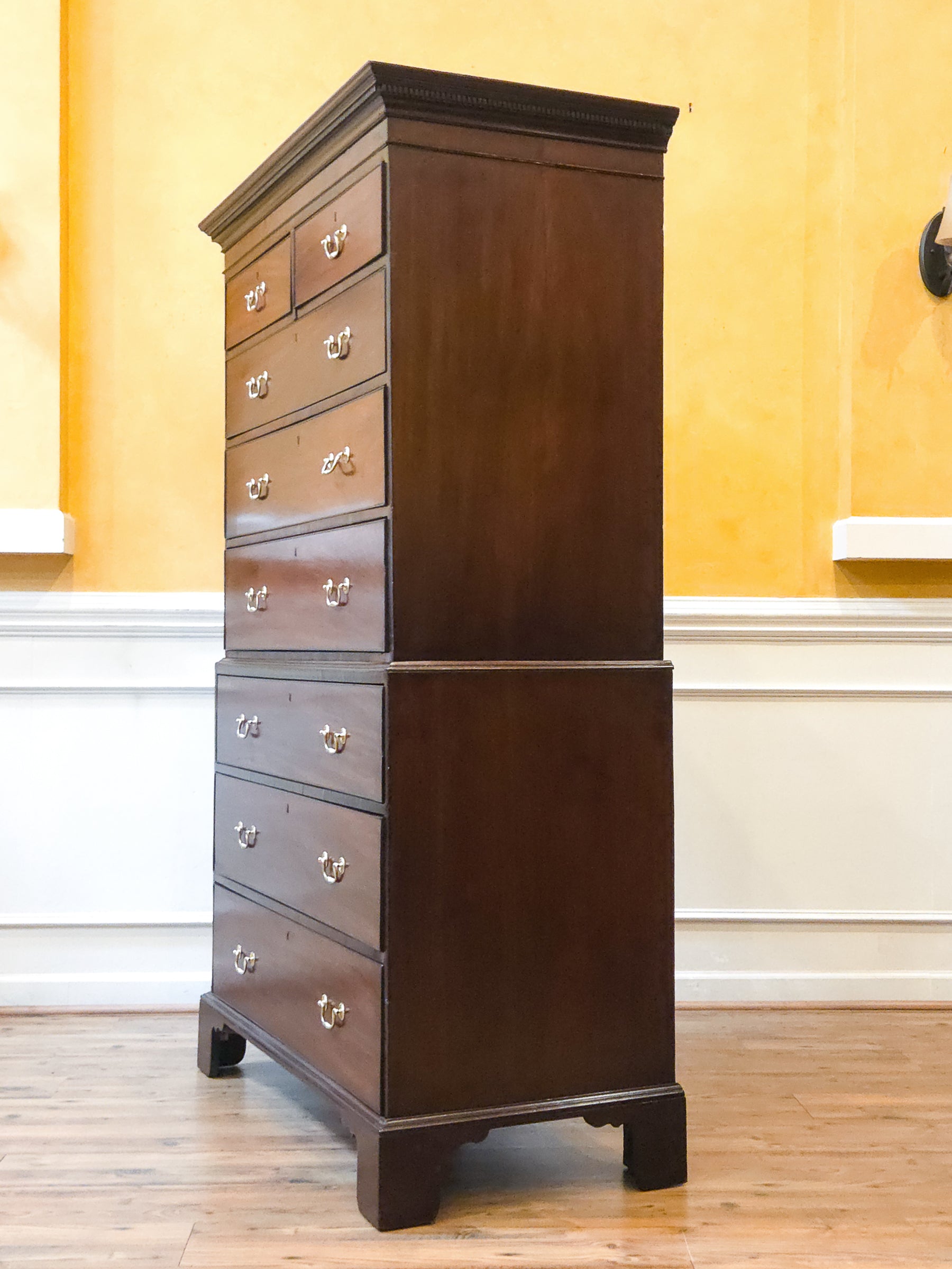 18th Century Georgian Mahogany Chest on Chest