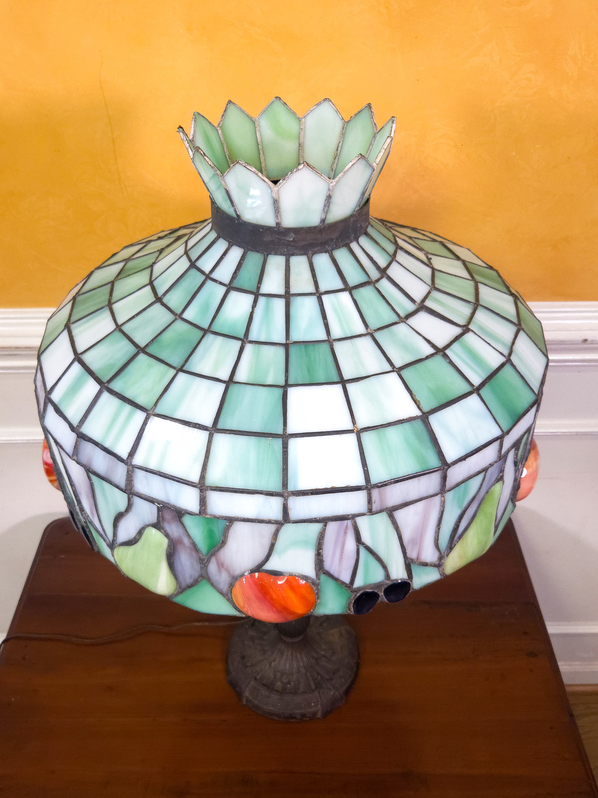 Large Tiffany-Style Slag Glass Fruit Motif Table Lamp by Miller Lamp Co.