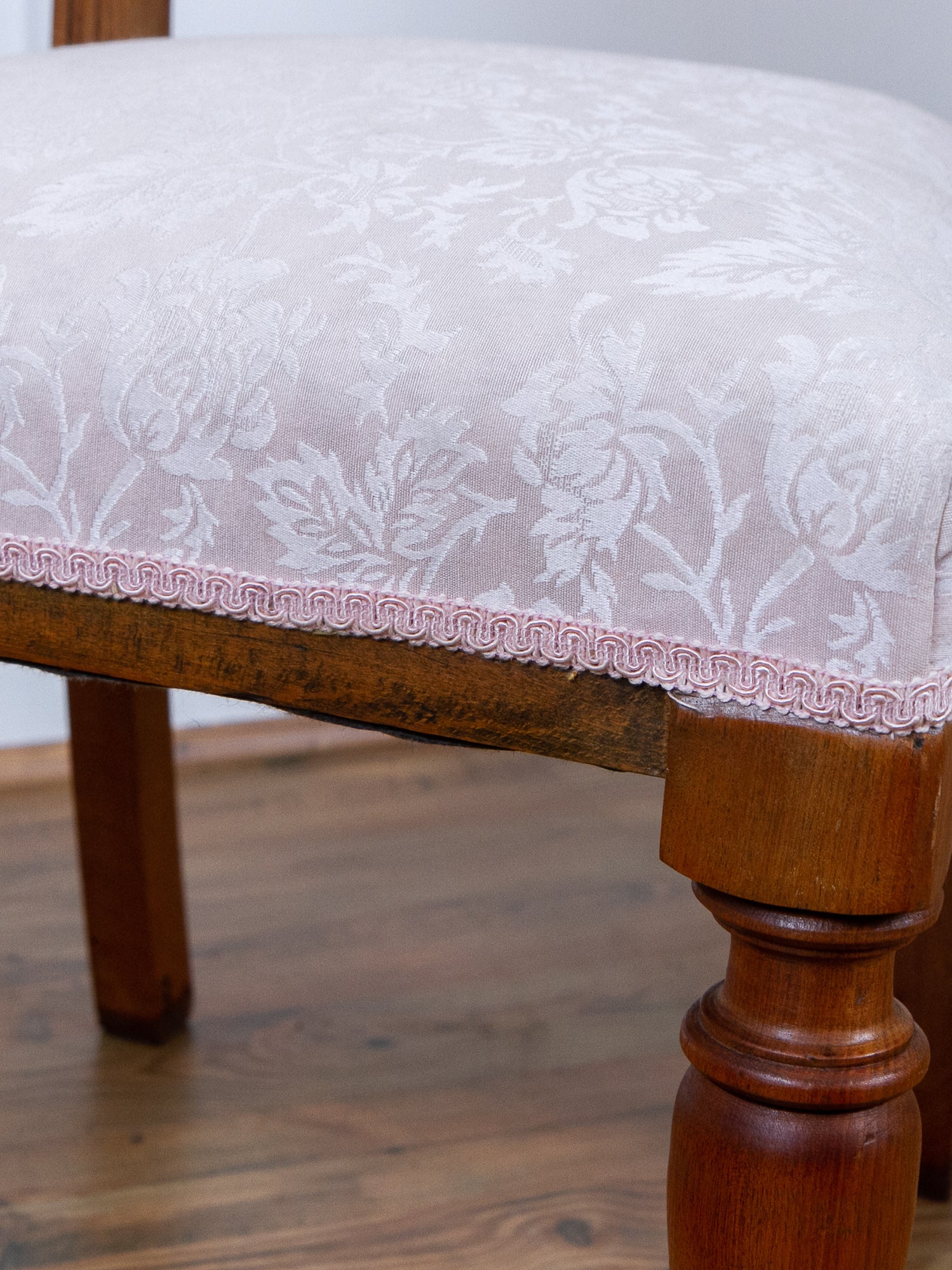 Set of Four Antique Victorian Renaissance Revival Walnut Dining Chairs, Circa 1890