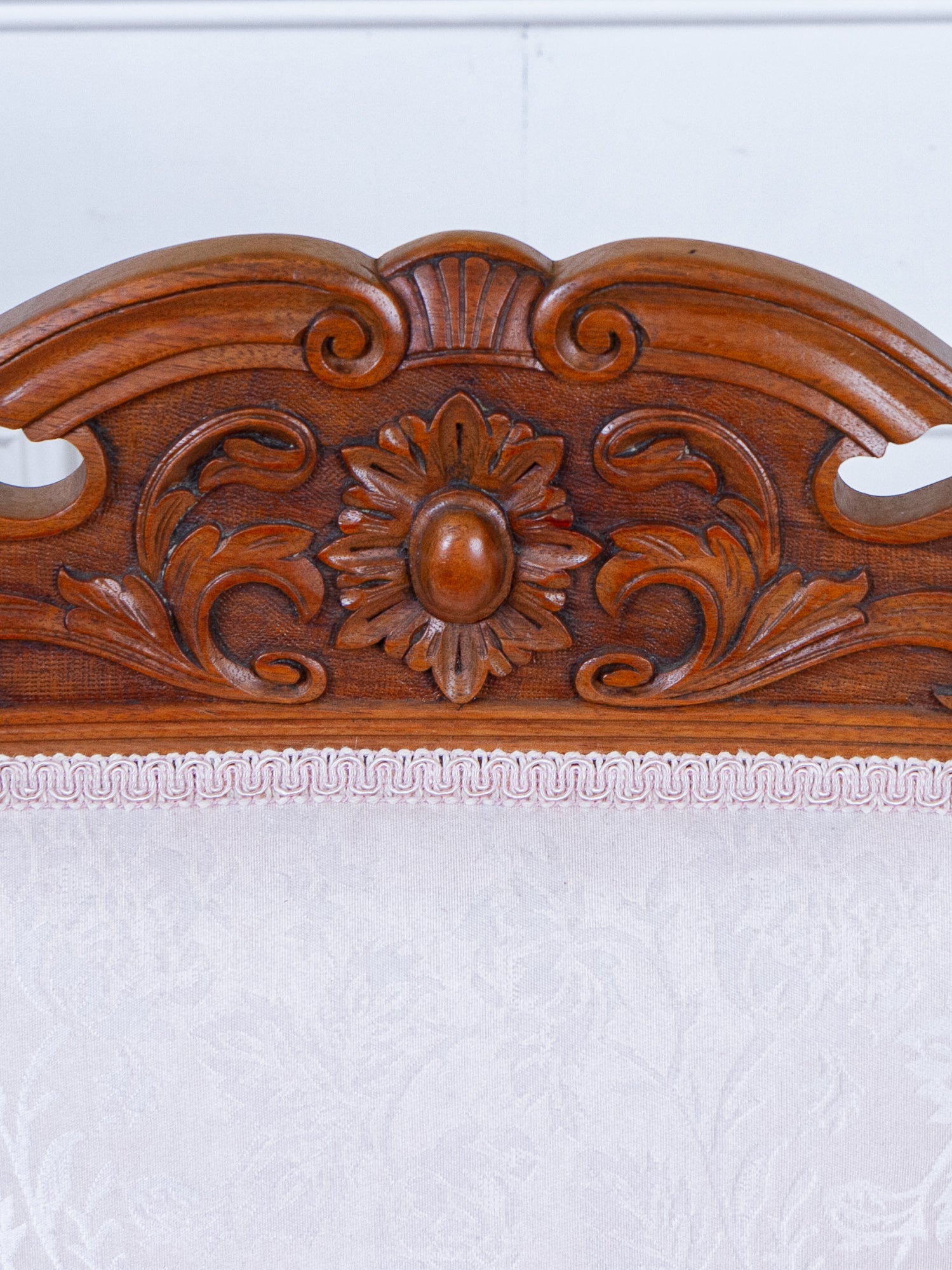 Set of Four Antique Victorian Renaissance Revival Walnut Dining Chairs, Circa 1890