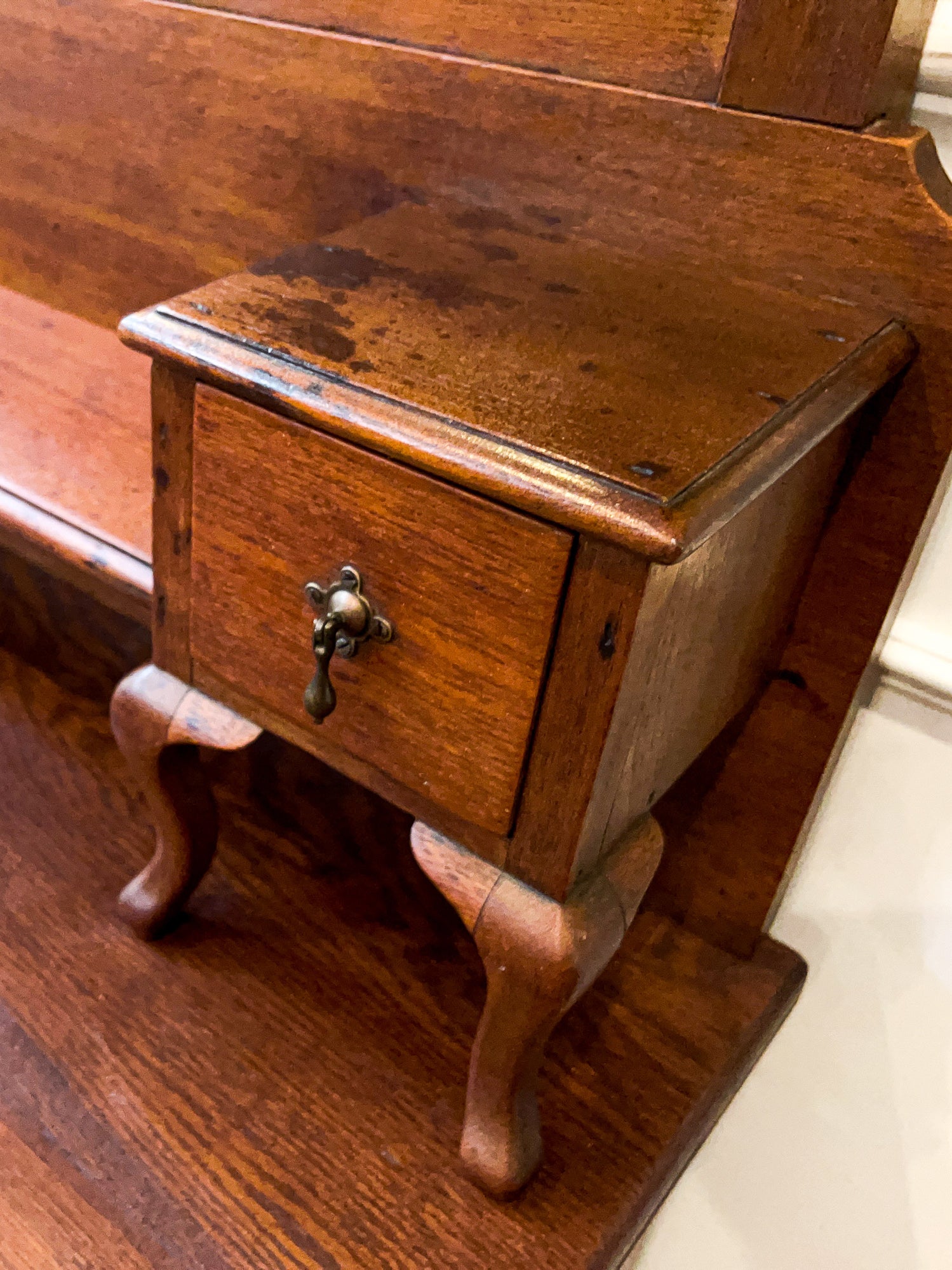 Early 20th Century Bow Front Dresser with Swivel Mirror