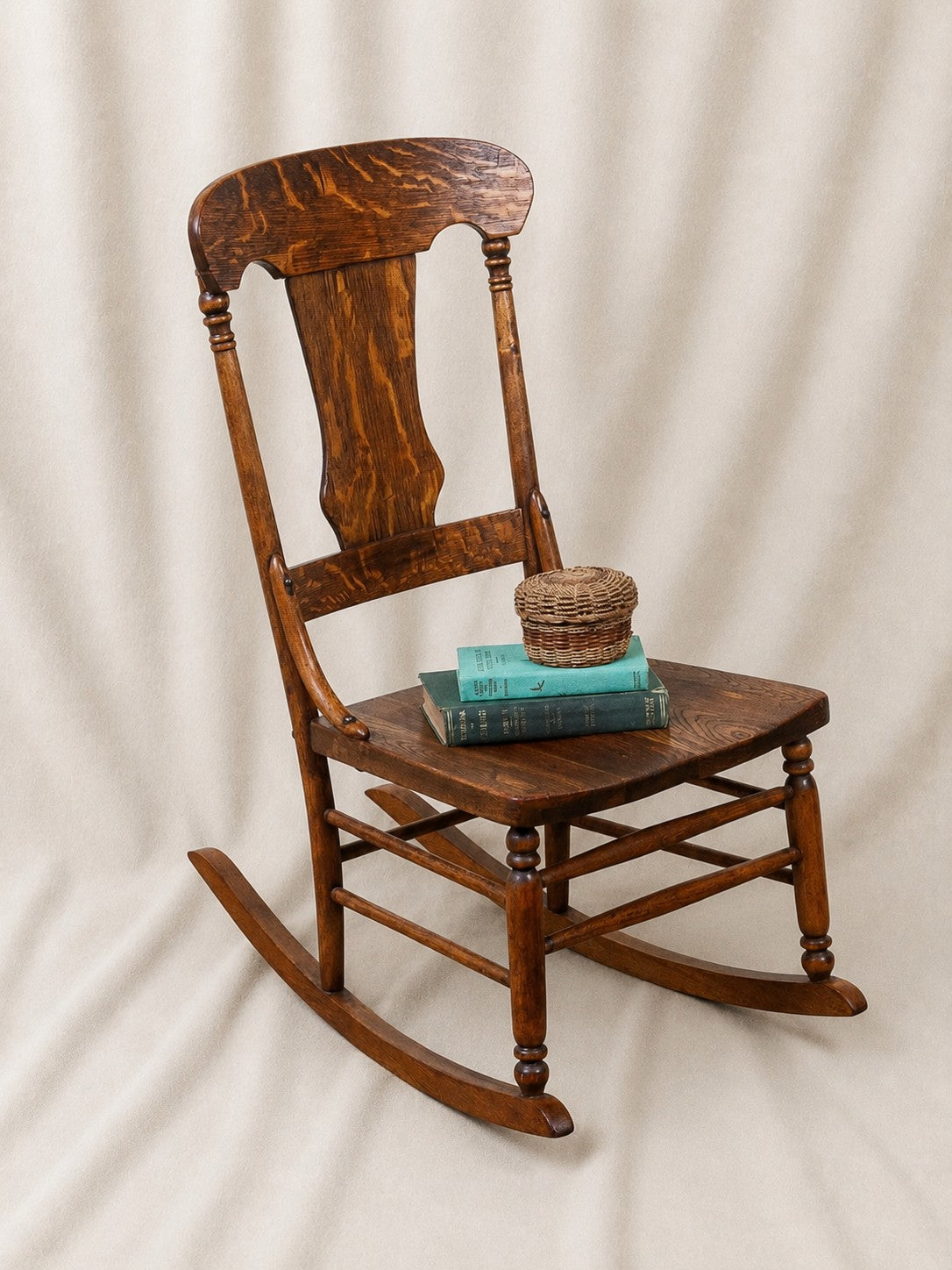 Early 20th Century American Tiger Oak Rocking Chair