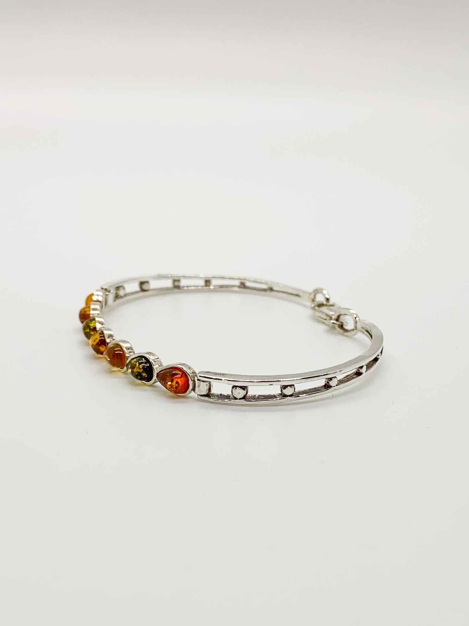 Vintage Multi-Color Baltic Amber Teardrop Bangle in Sterling Silver – New Old Stock