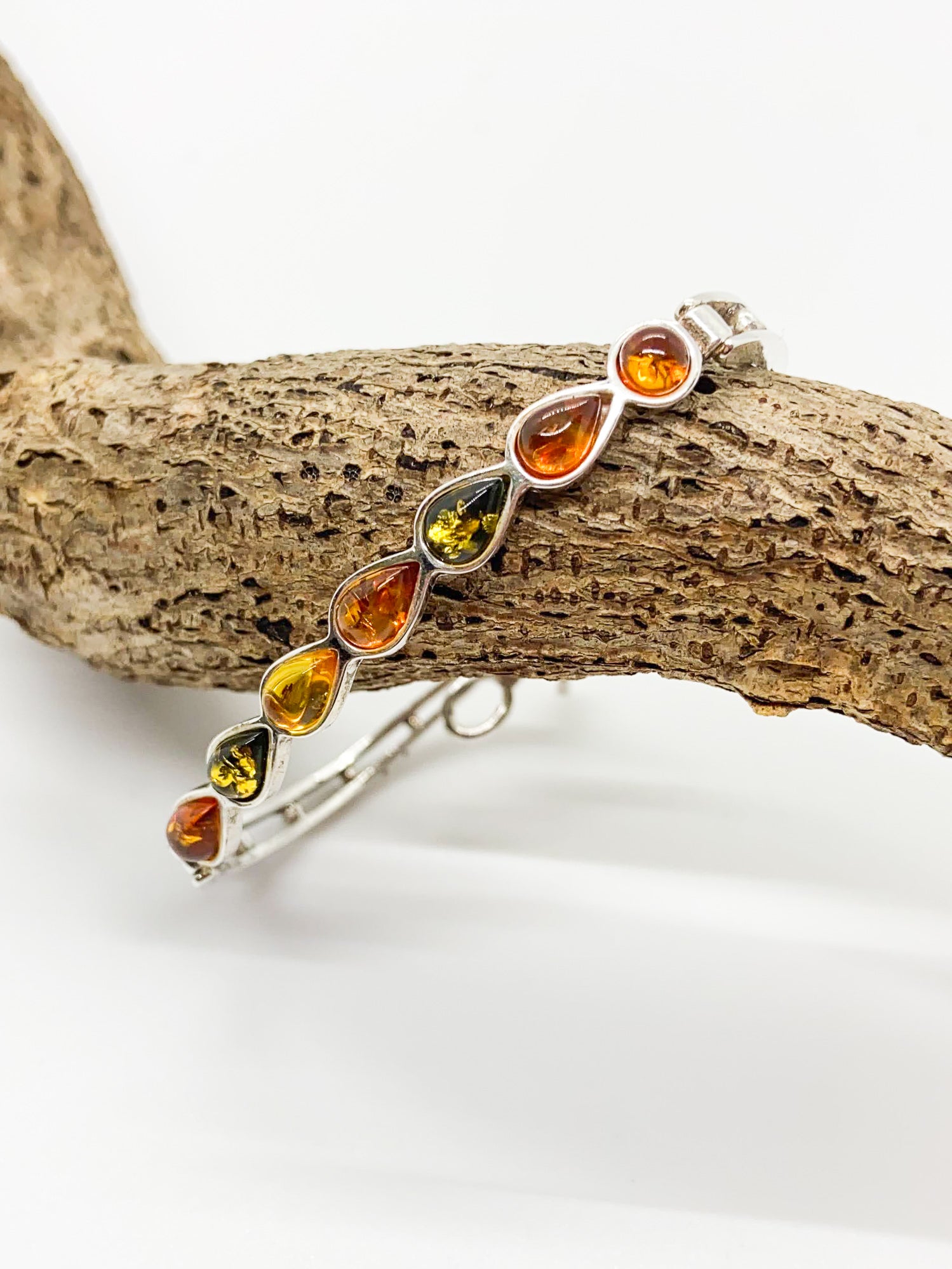 Vintage Multi-Color Baltic Amber Teardrop Bangle in Sterling Silver – New Old Stock