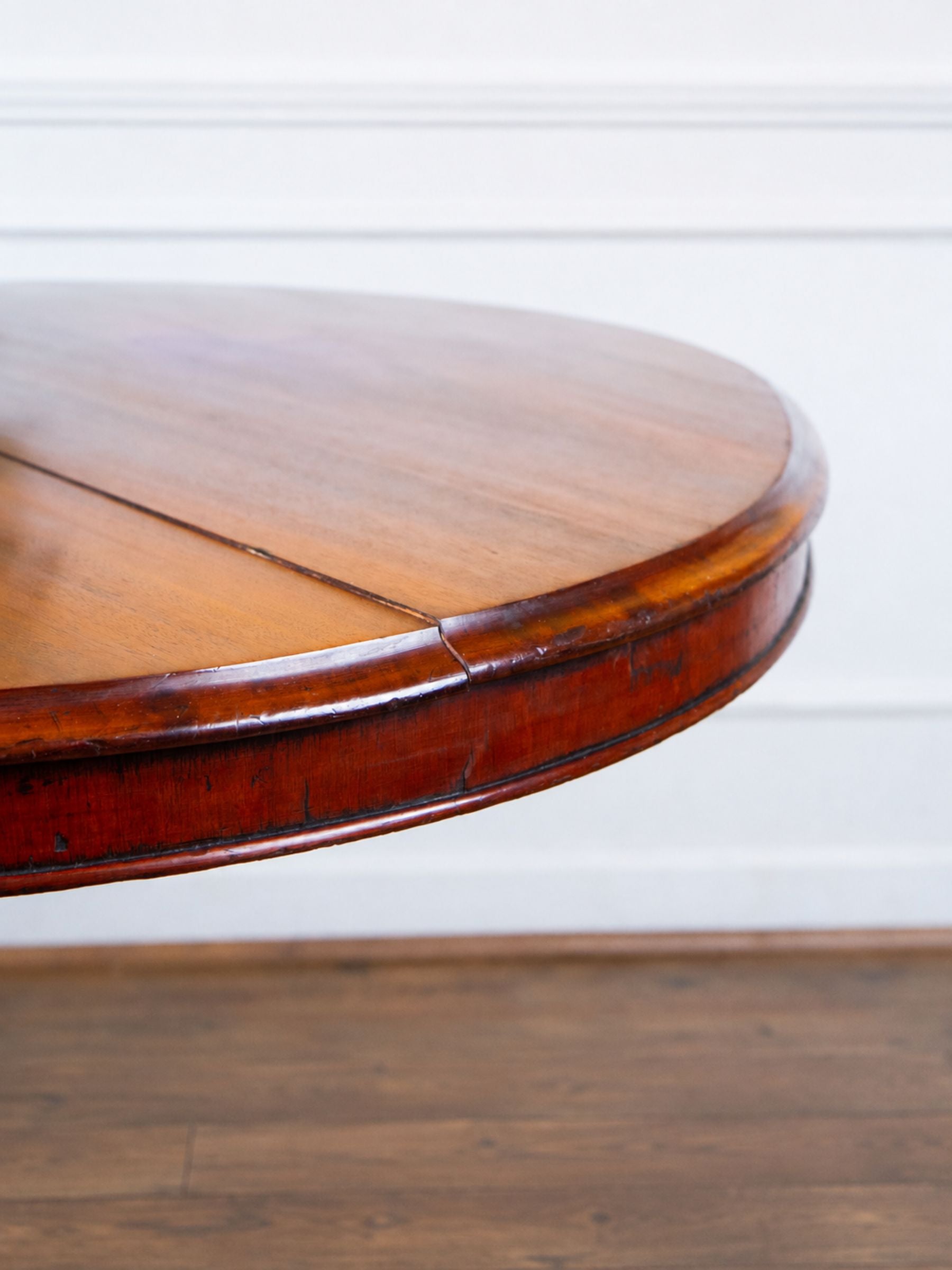 Early Victorian English Mahogany Oval Pedestal Table, Circa 1840
