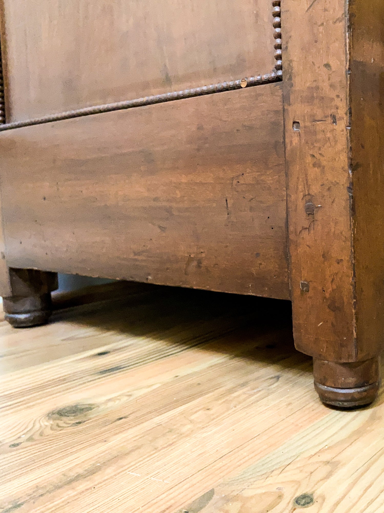19th Century American Mirror-Back Display Sideboard