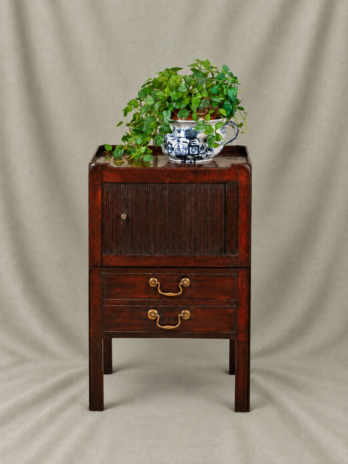 Late 18th Century George III Mahogany Tray Top Commode