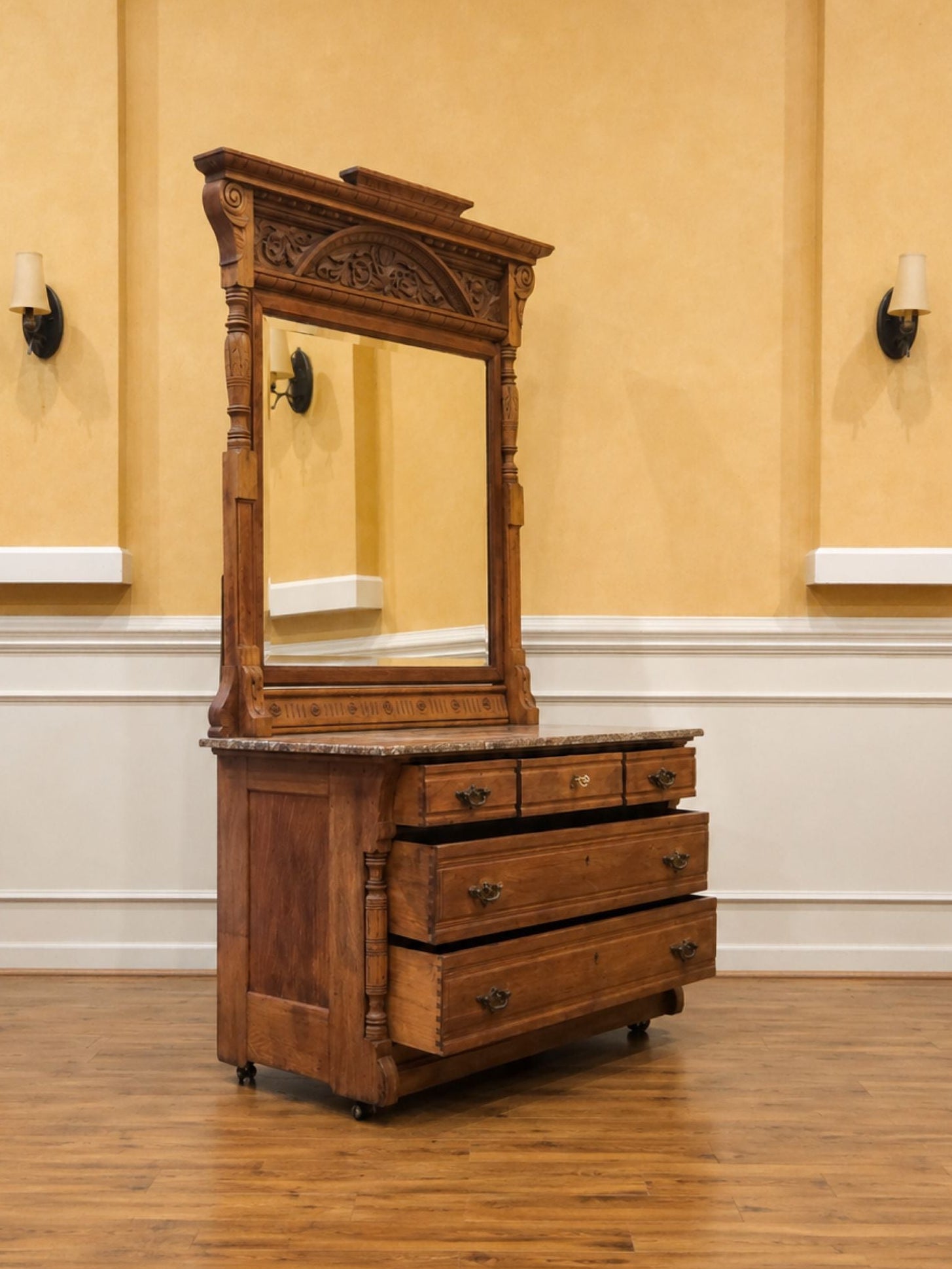 Late 19th Century American Carved Oak Dresser with Rose Marble &amp; Swivel Mirror