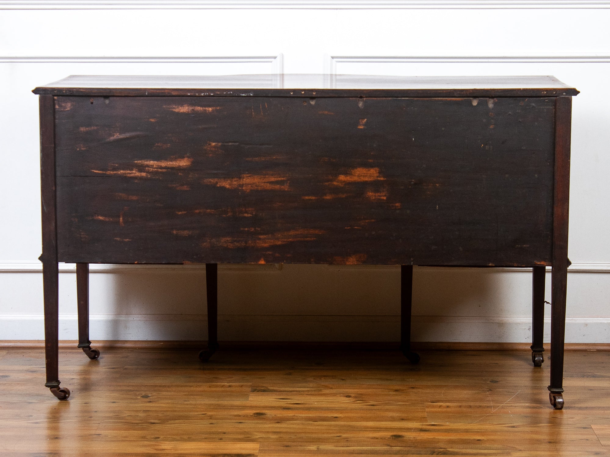 Antique English Edwardian Inlaid Flame Mahogany Dresser or Server.