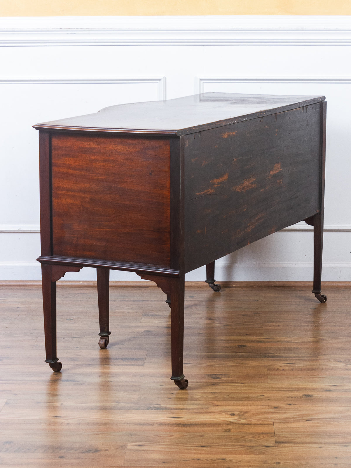 Antique English Edwardian Inlaid Flame Mahogany Dresser or Server.