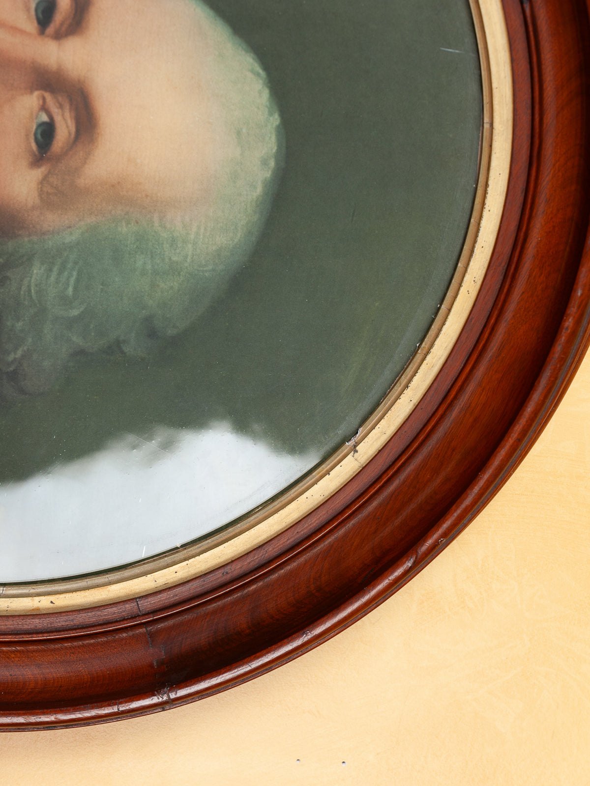 George Washington Portrait in Large Round Walnut & Gilt Frame
