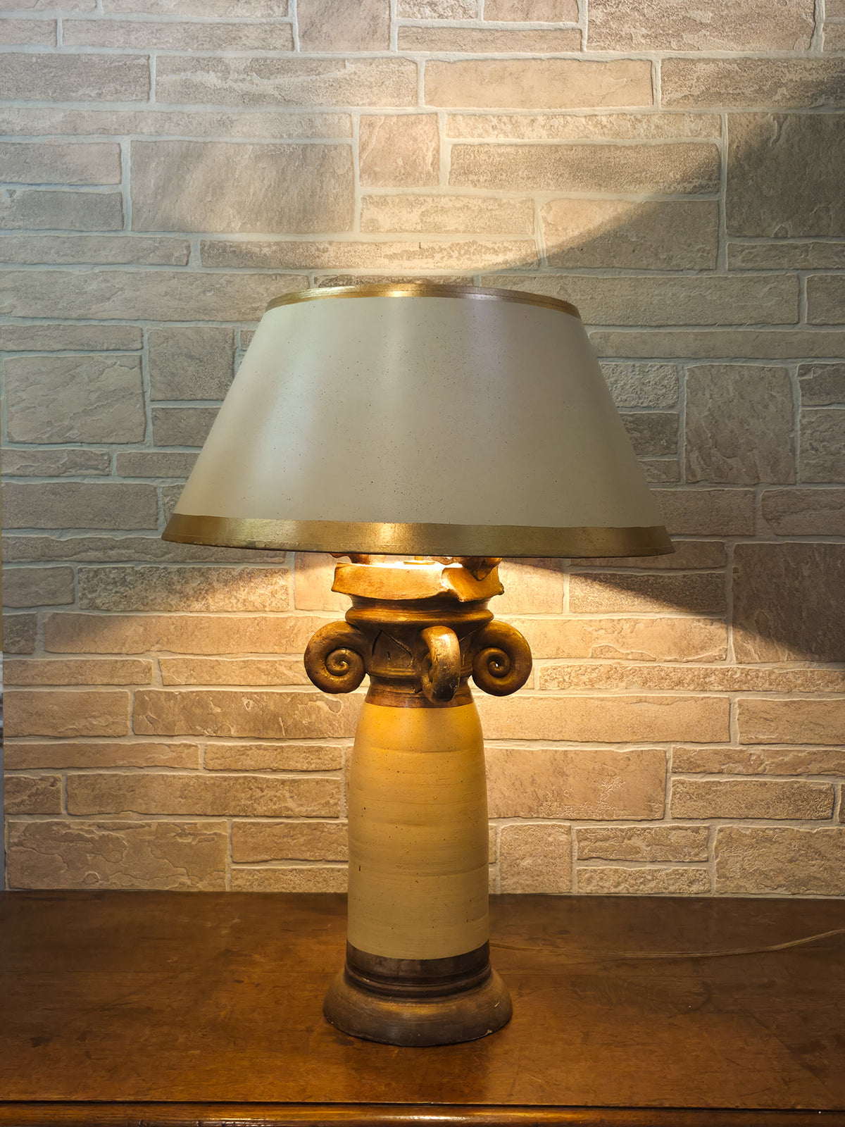 Vintage Burts Cason Hollywood Regency Table Lamp with Cherubs & Original Shade
