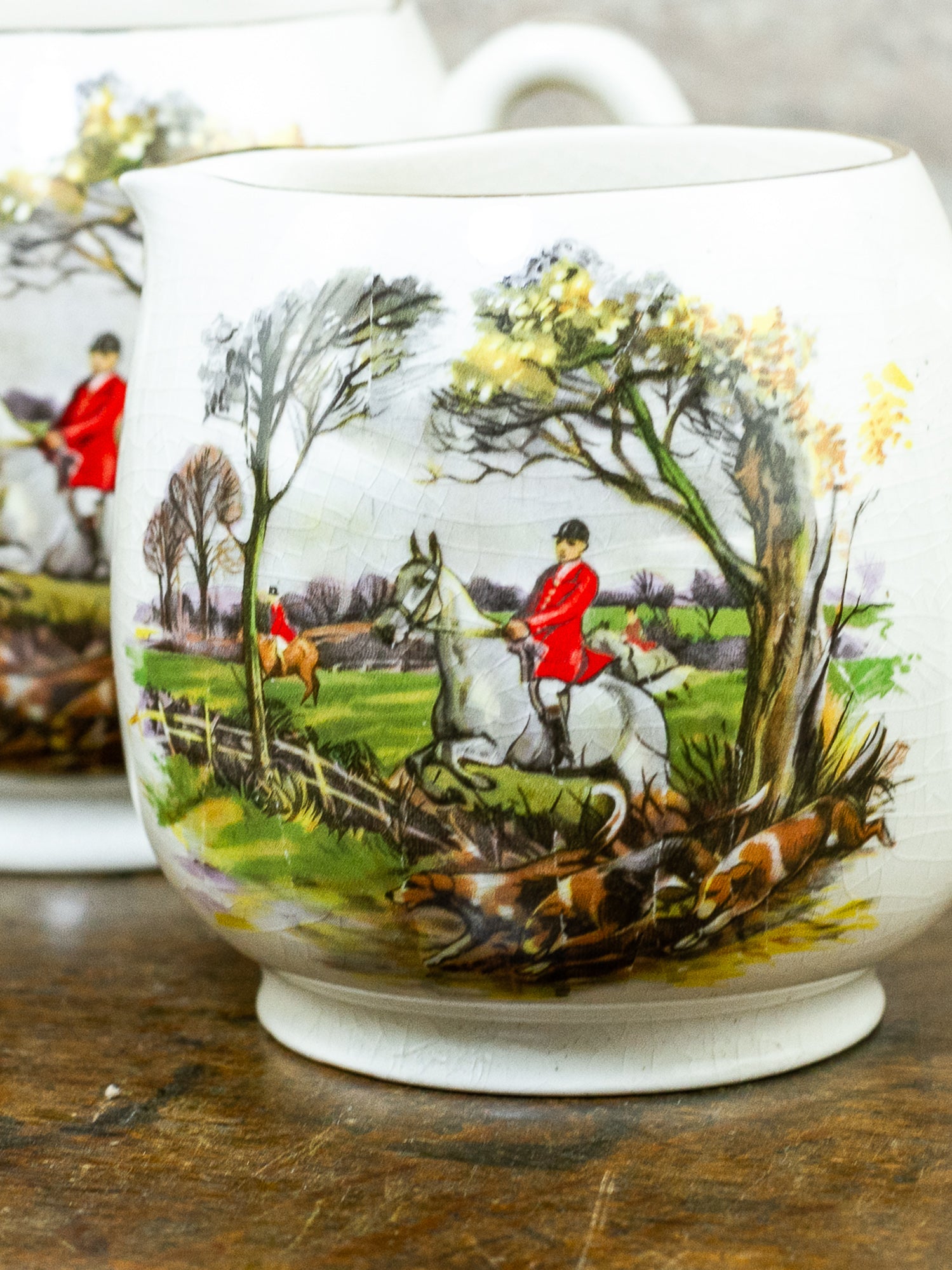 Vintage English Sadler Staffordshire Pottery Hunt Scene Porcelain Graduating Jugs, Set of 3