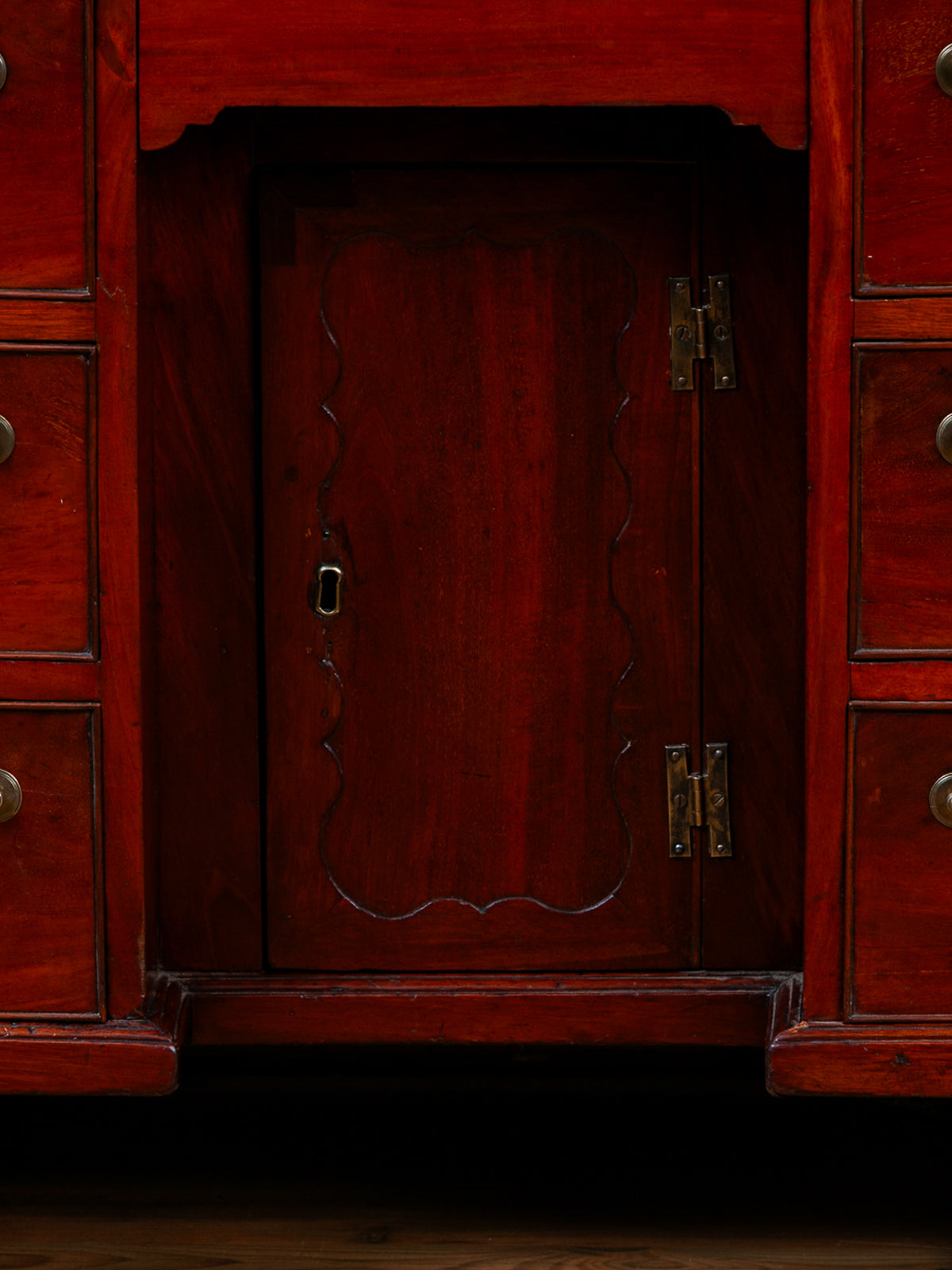 18th Century Georgian Mahogany Small Kneehole Desk