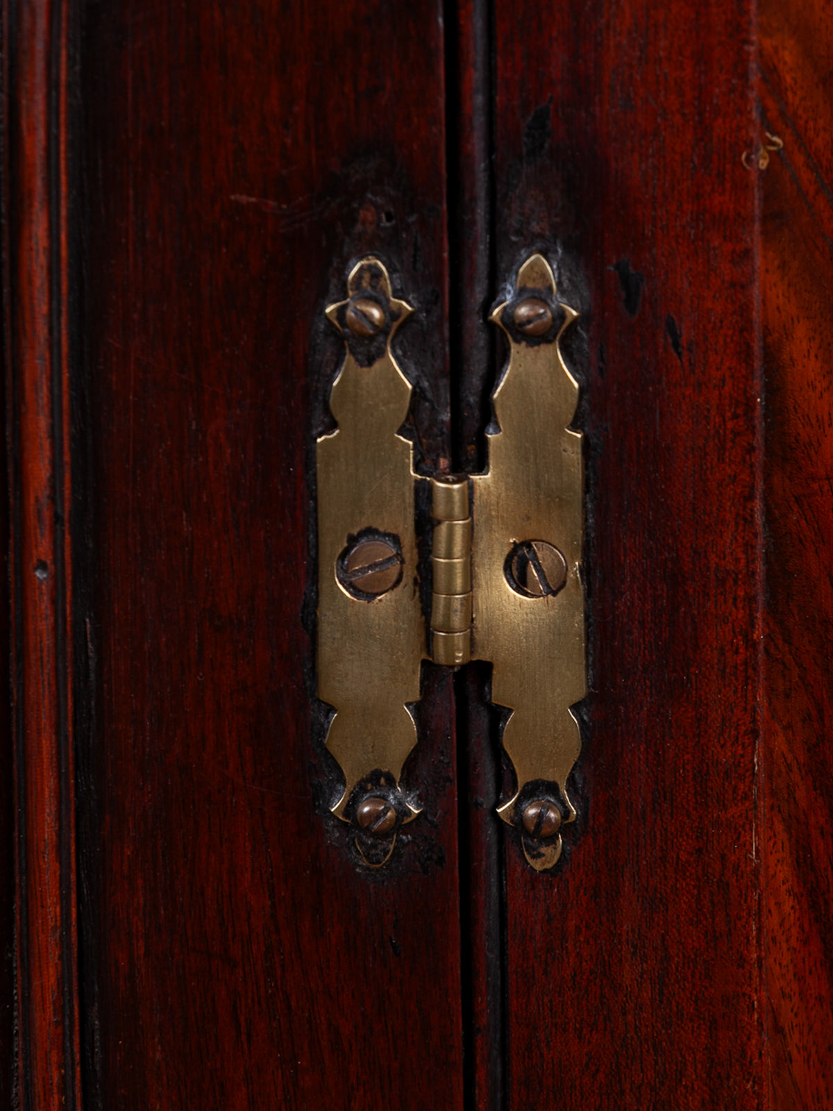 18th Century English Mahogany Hanging Corner Cabinet