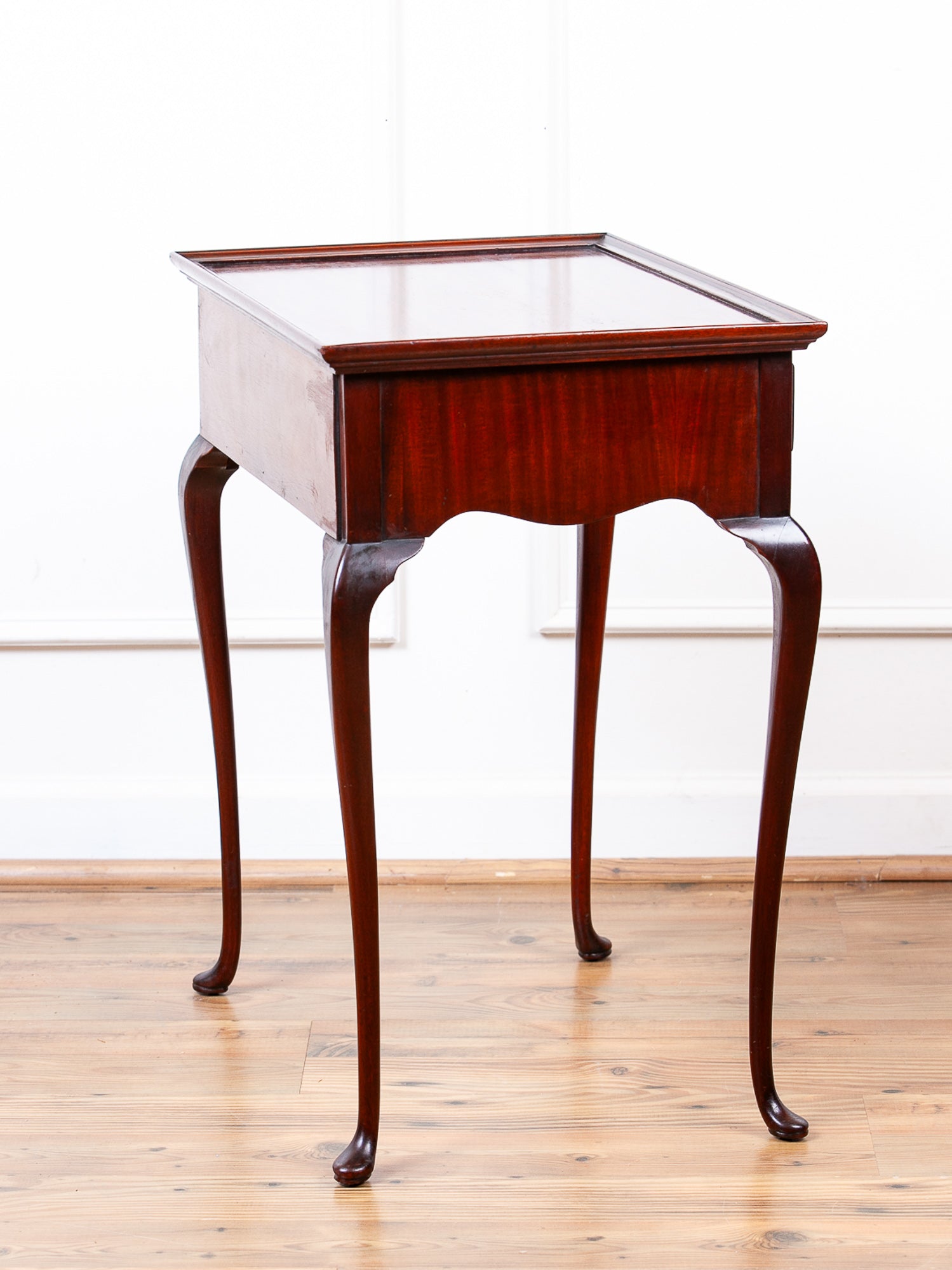 Vintage Queen Anne Style Mahogany Tray-Top Side Table by Abraham & Straus