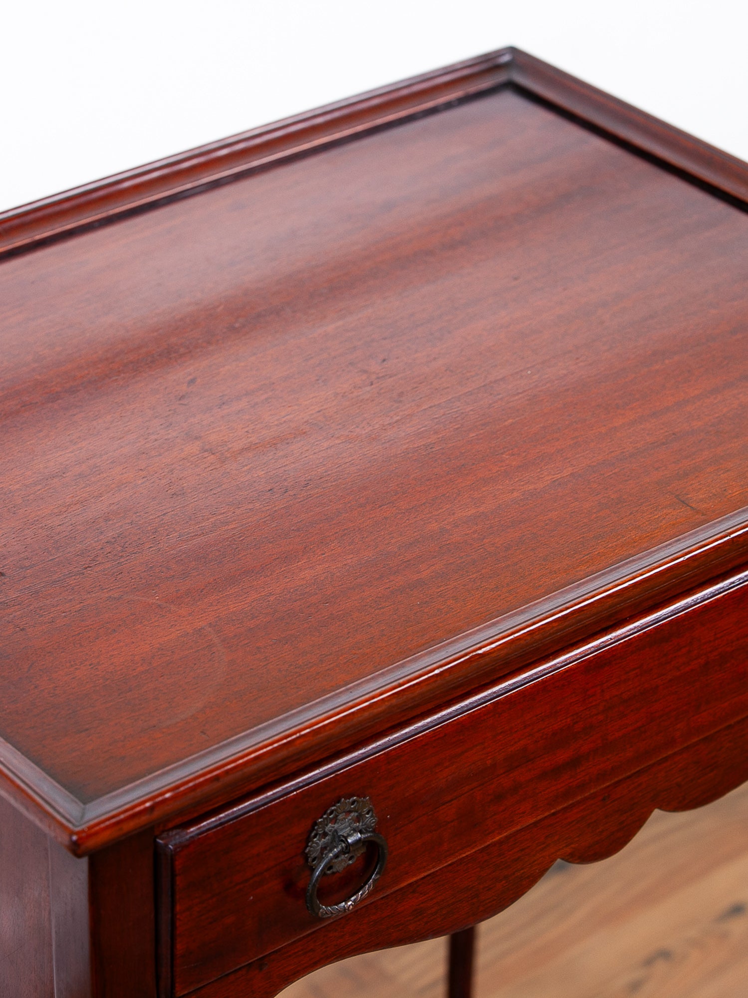 Vintage Queen Anne Style Mahogany Tray-Top Side Table by Abraham & Straus