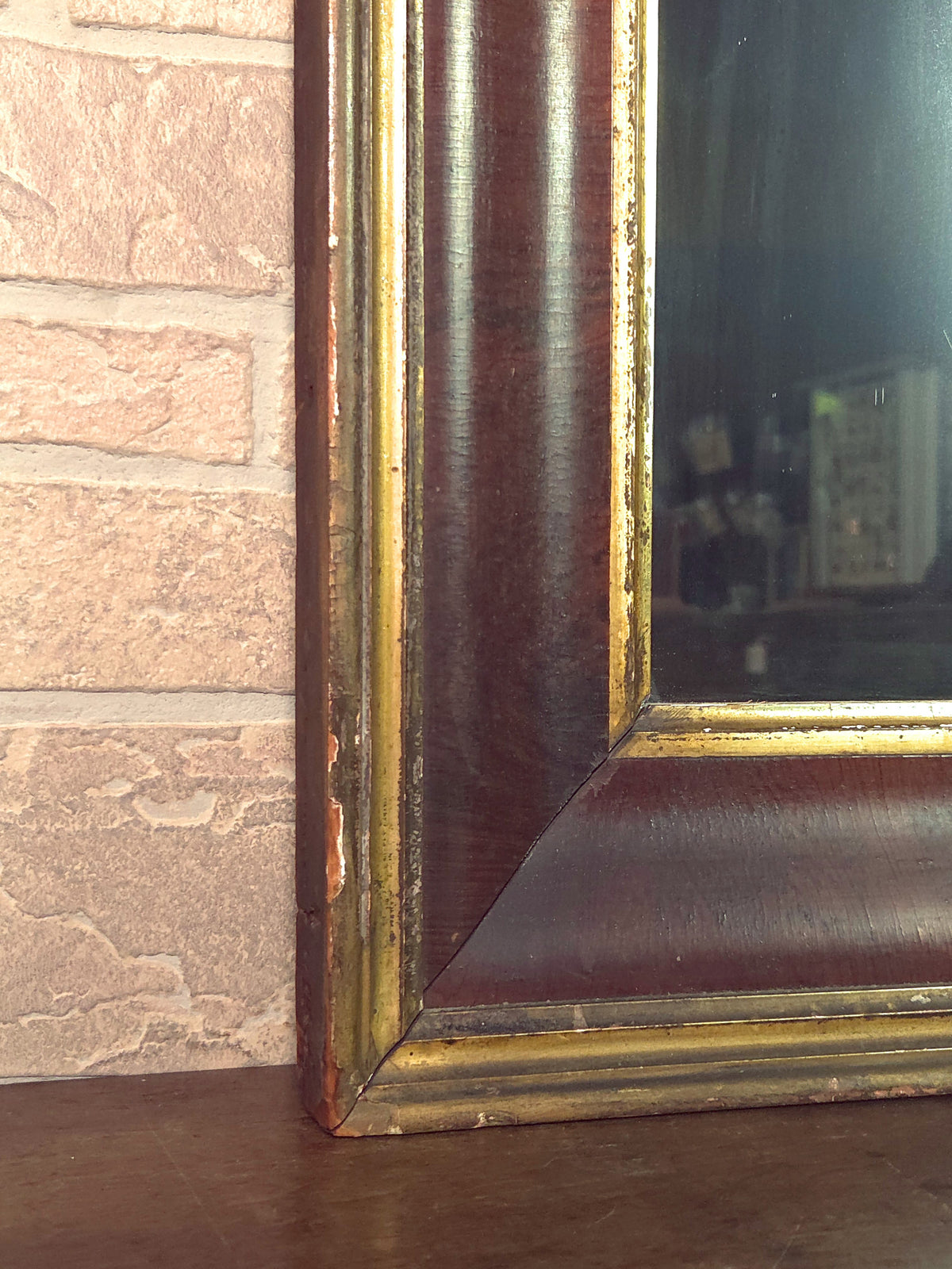 Antique Early 19th Century American Empire Mahogany Wall Mirror with Gesso & Gilt Decoration