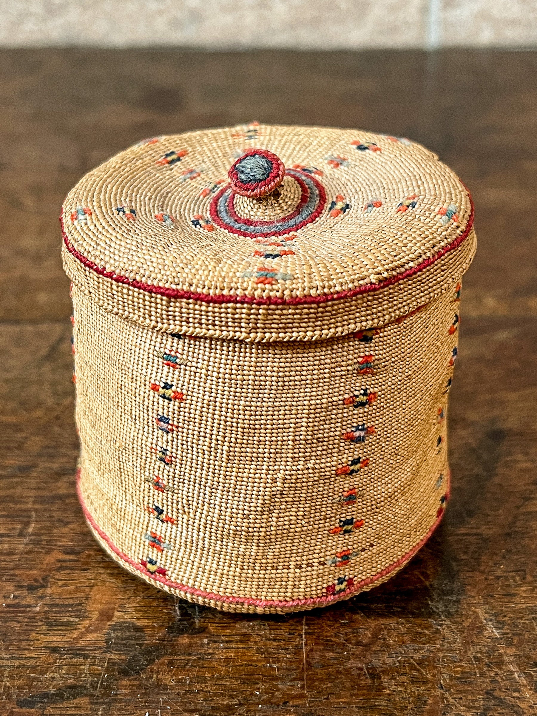 Antique Aleut Split Grass Lidded Basket, Aleutian Islands Alaska