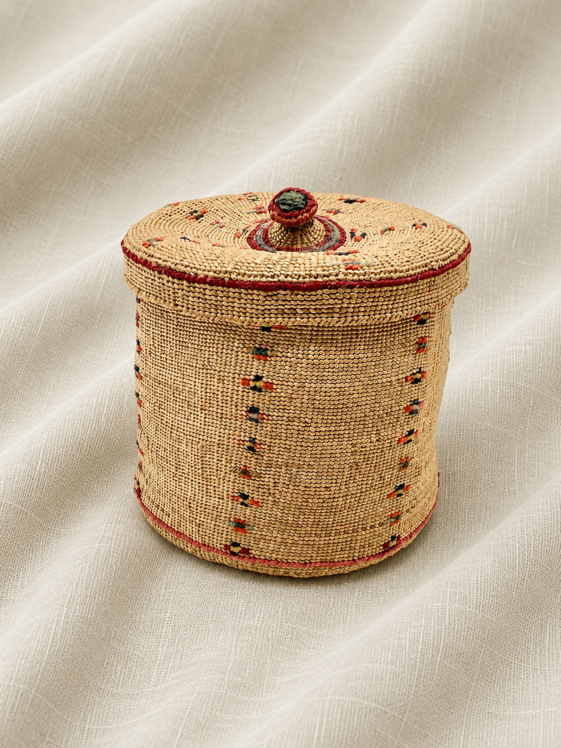 Antique Aleut Split Grass Lidded Basket, Aleutian Islands Alaska
