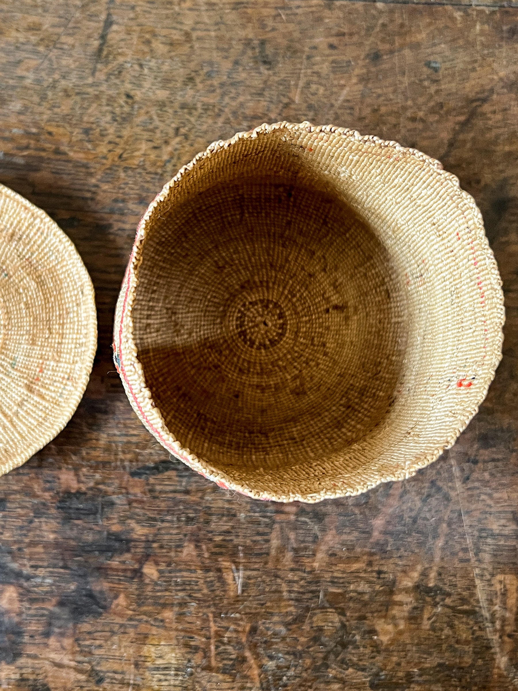 Antique Aleut Split Grass Lidded Basket, Aleutian Islands Alaska