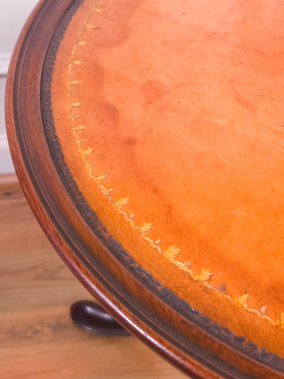 Vintage Baker Furniture Mahogany Pedestal Side Table with Leather Inset Top & Gold Tooling