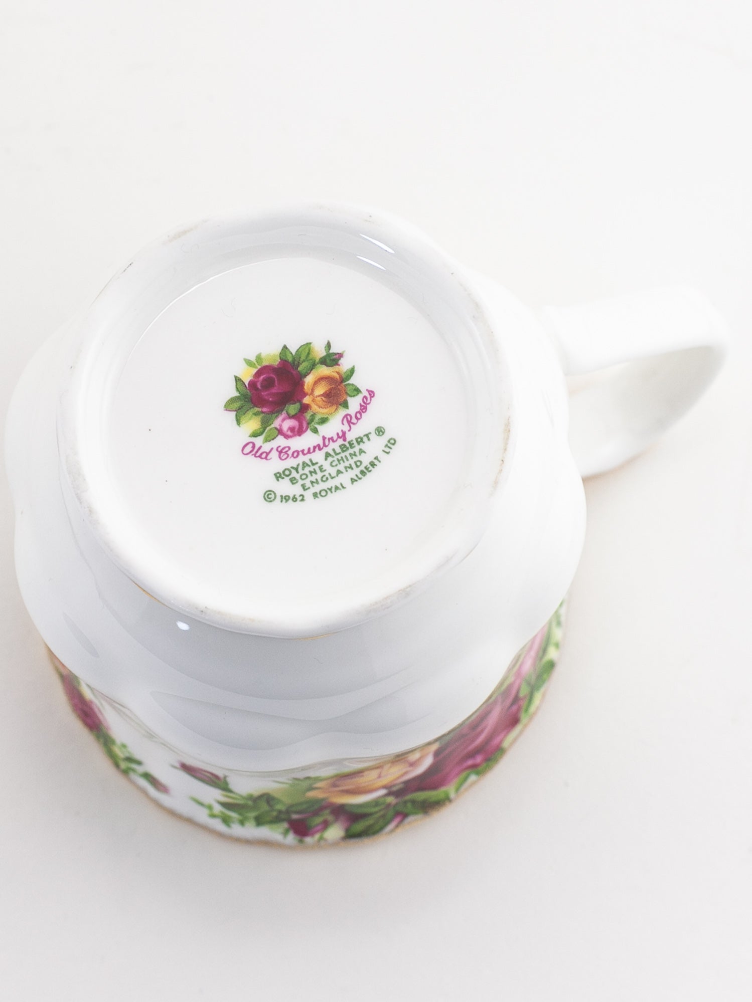 Royal Albert Country Rose Fine Bone China Mug
