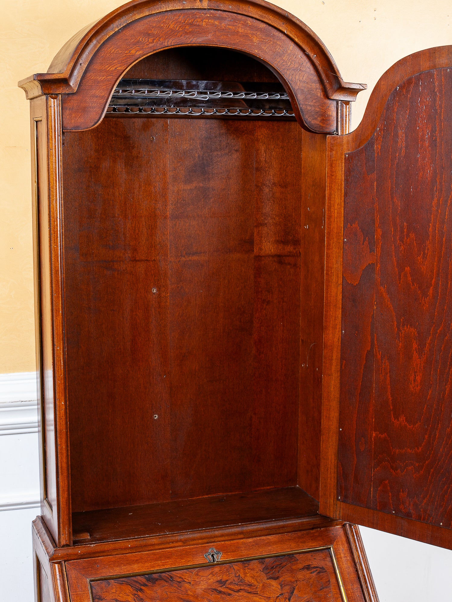 Italian Gentleman's Dresser with Secretary Desk and Mirror