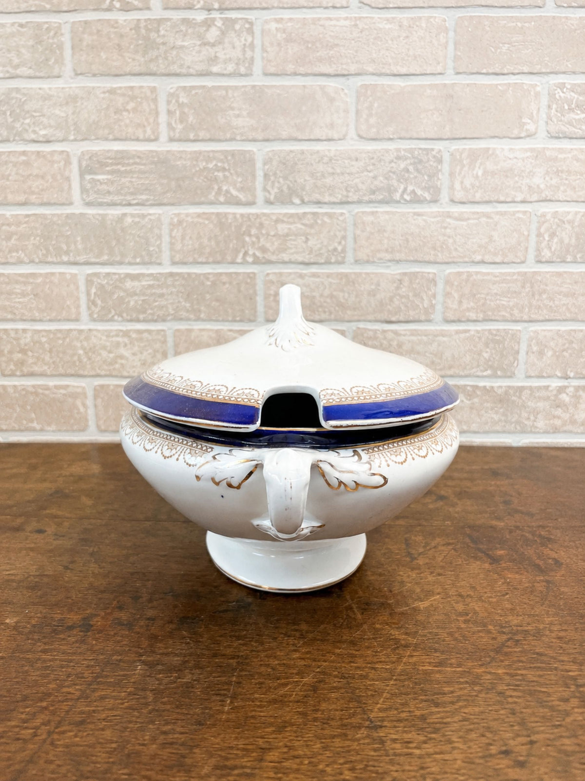 English Lidded Tureen with Cobalt Blue & Gold Decoration, circa 1910