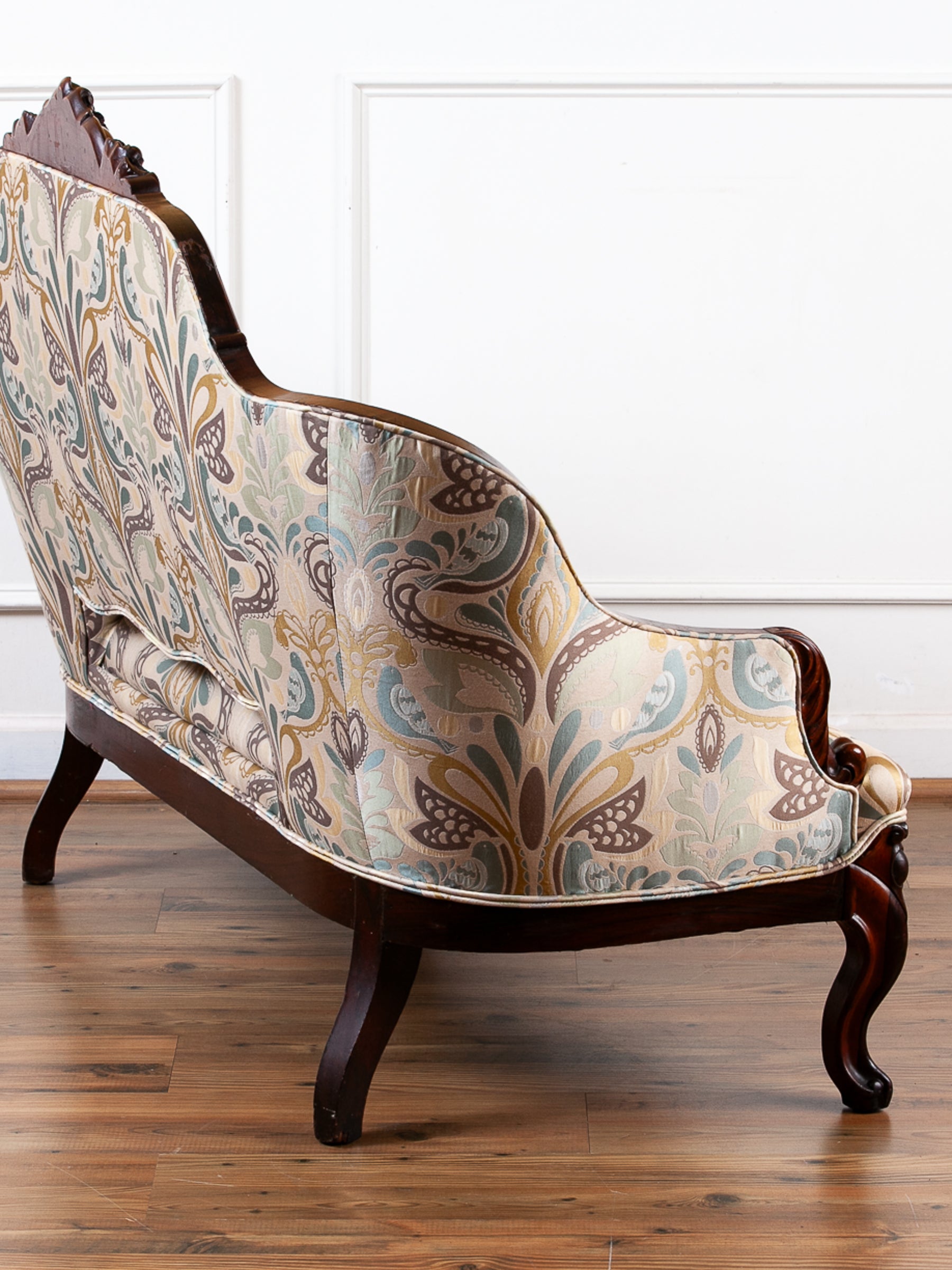 Victorian Rose-Carved Walnut Settee with New Upholstery