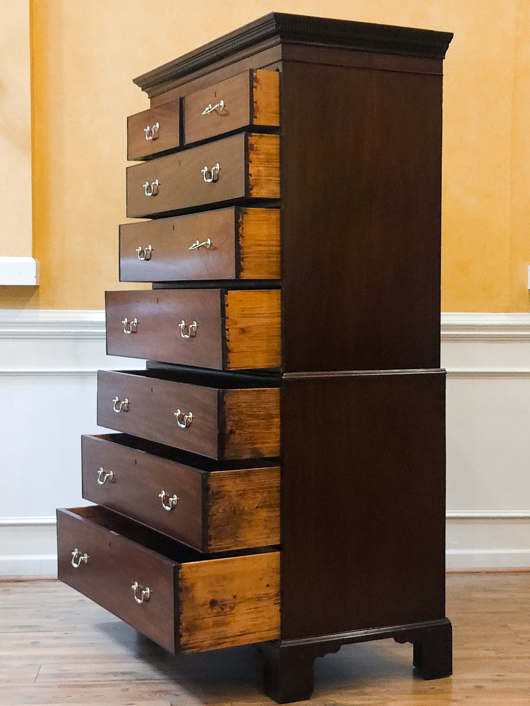 18th Century Georgian Mahogany Chest on Chest