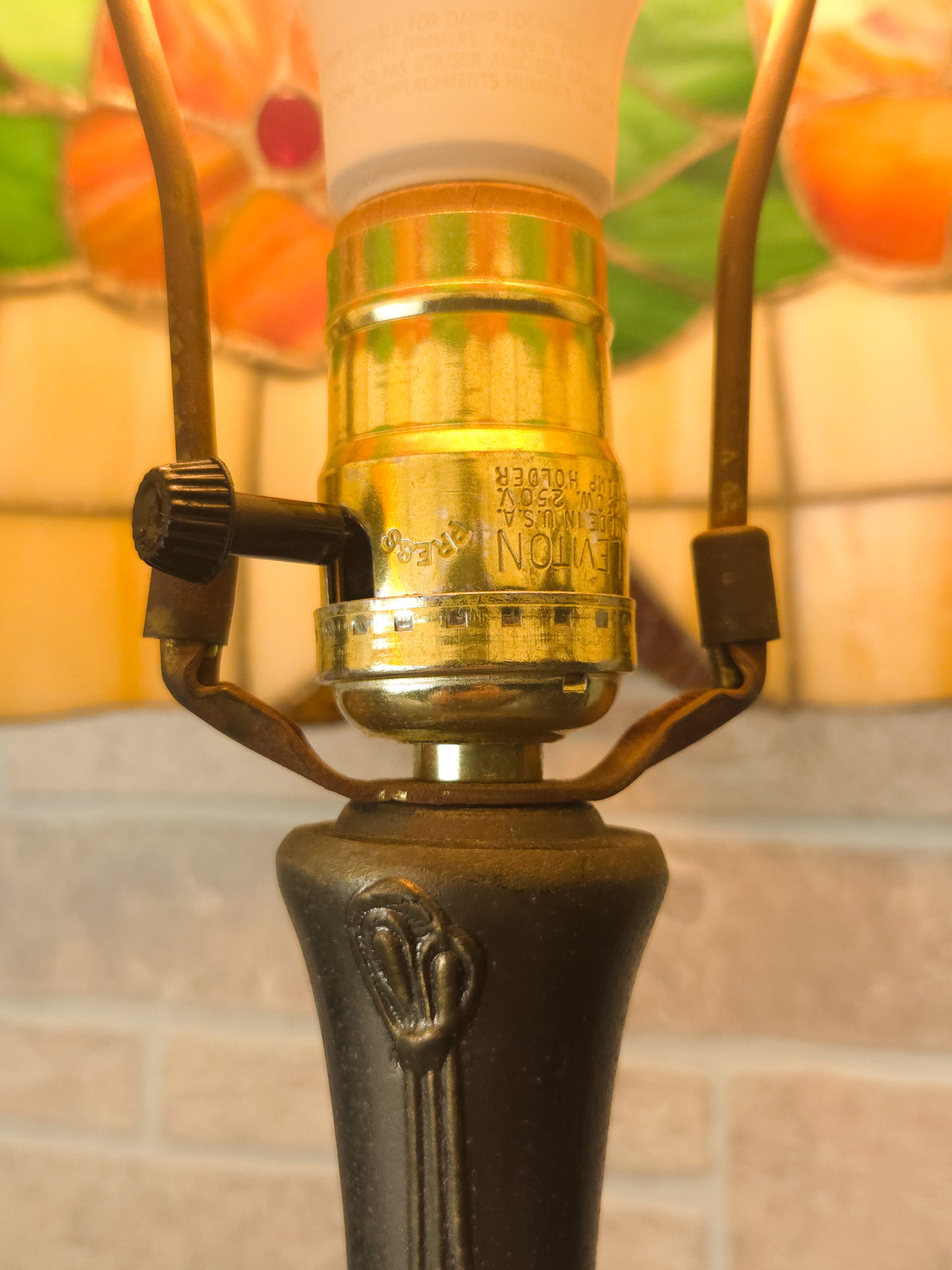 Art Nouveau Leaded Slag Glass Floral Table Lamp