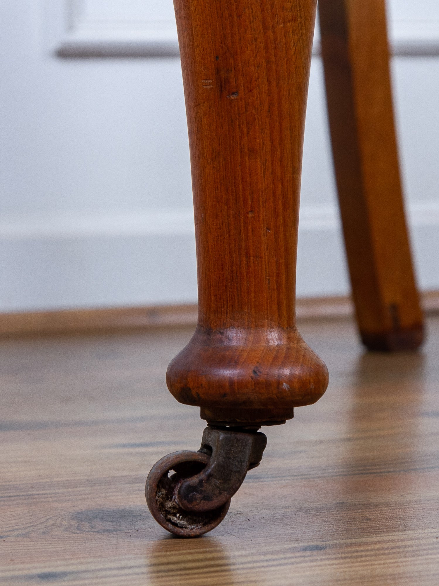 Set of Four Antique Victorian Renaissance Revival Walnut Dining Chairs, Circa 1890
