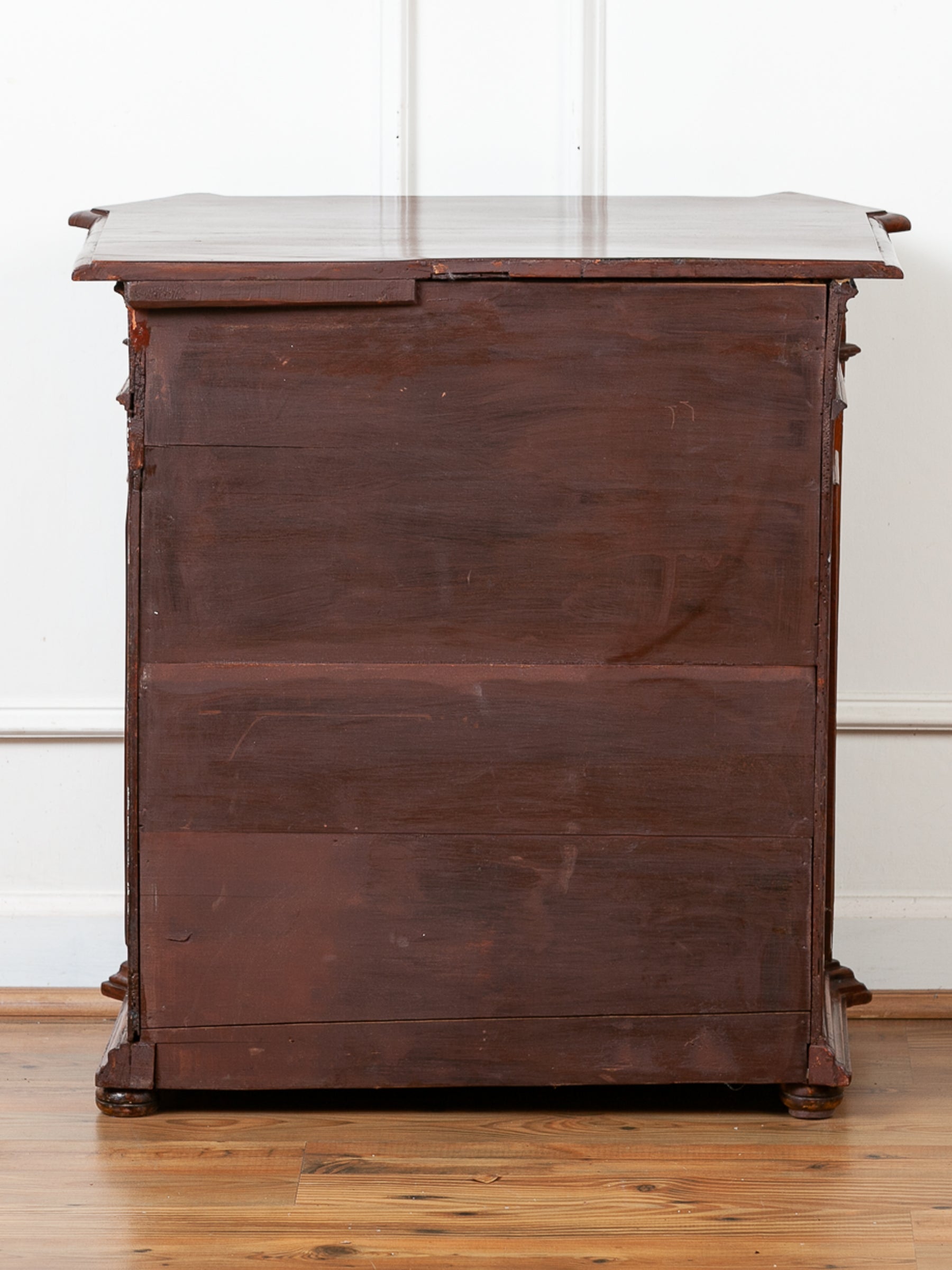 Late 18th Century Georgian Mahogany Small Chest of Drawers Nightstand