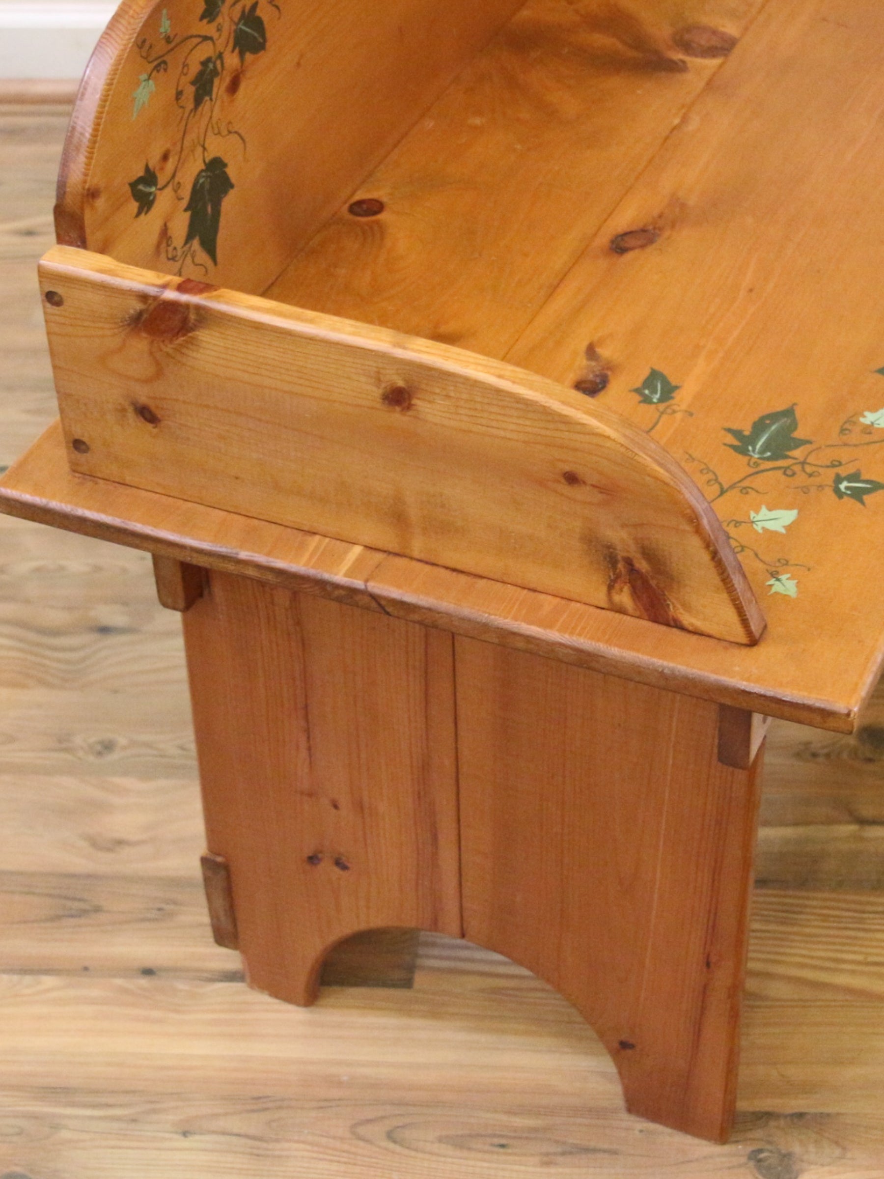 English Country Cottage Pine Bench, Handpainted.